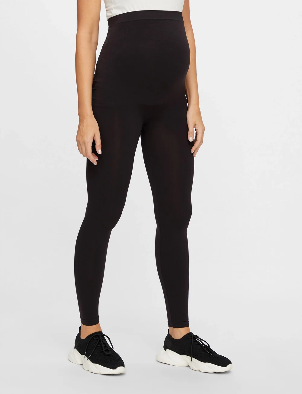 Mamalicious - MLTIA JEANNE LEGGING NOOS A. - püksid - black - 0