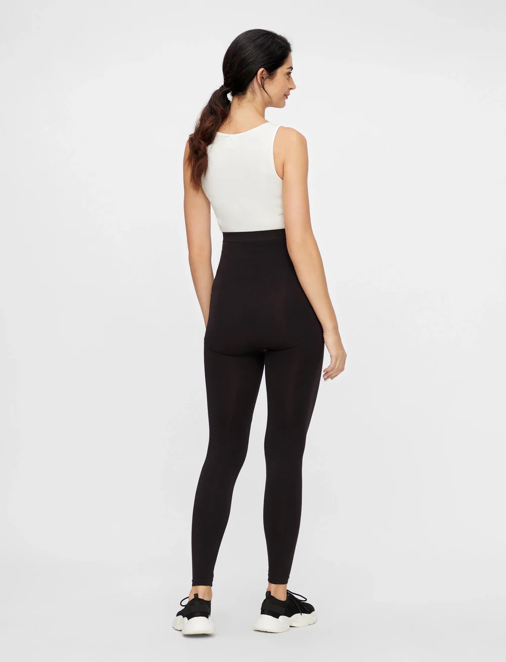Mamalicious - MLTIA JEANNE LEGGING NOOS A. - püksid - black - 5