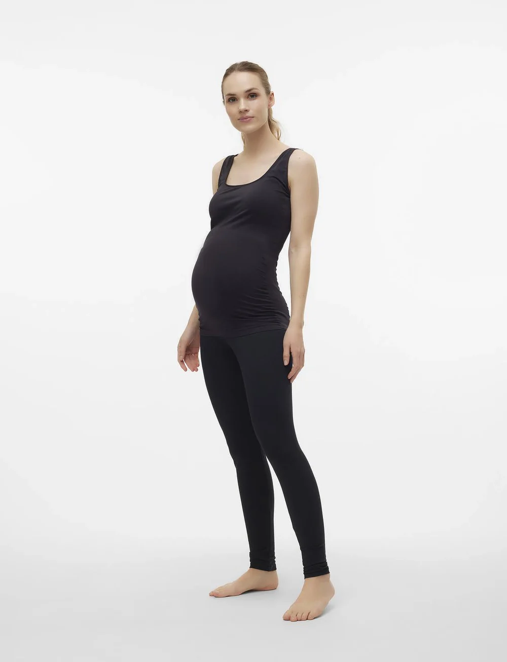 Mamalicious - MLHEAL TANK TOP NOOS A. - Överdelar - black - 4