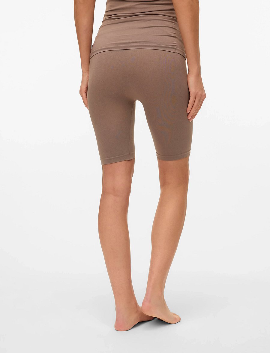 Mamalicious - MLTIA JEANNE SHORTS NOOS A. - 1/2 länge - falcon - 2