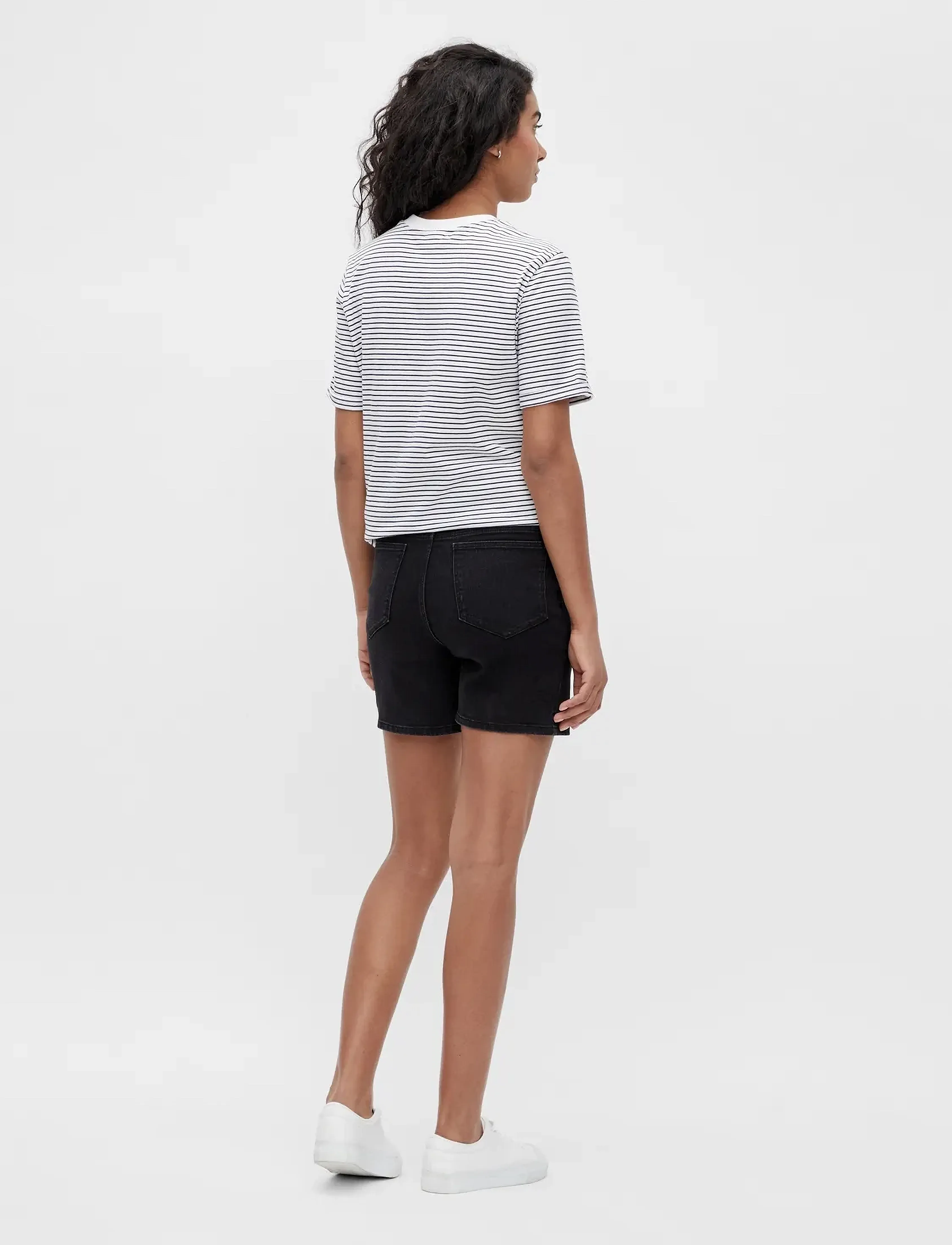 Mamalicious - MLAMY SKINNY BLACK SHORTS V. - die niedrigsten preise - black denim - 4
