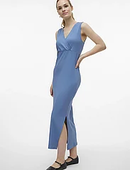 Mamalicious - MLEMILY TESS SL JRS ABK DRESS 2F A. - midi dresses - coronet blue - 4