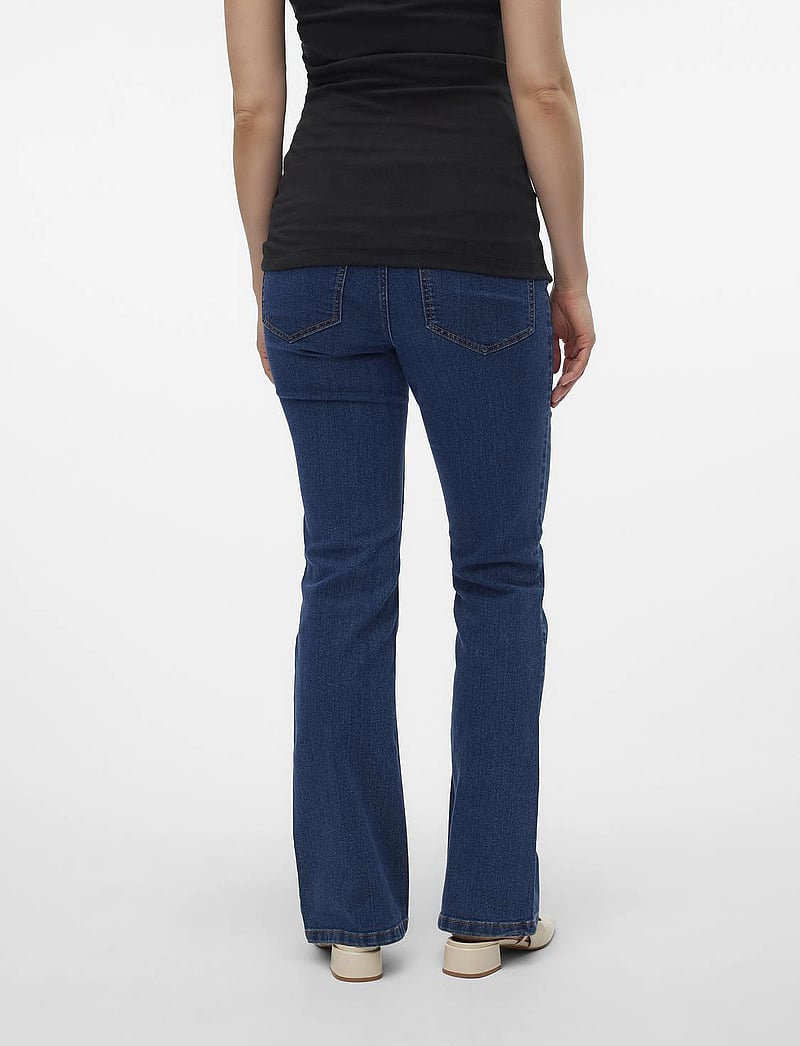 Mamalicious - MLCILLE DARK BLUE FLARED JEGGING - dark blue denim - 3