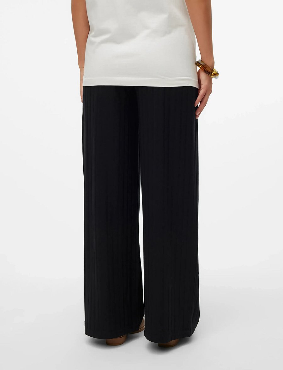 Mamalicious - MLLUCY WIDE RIB JRS PANTS HW NOOS - hosen mit weitem bein - black - 2