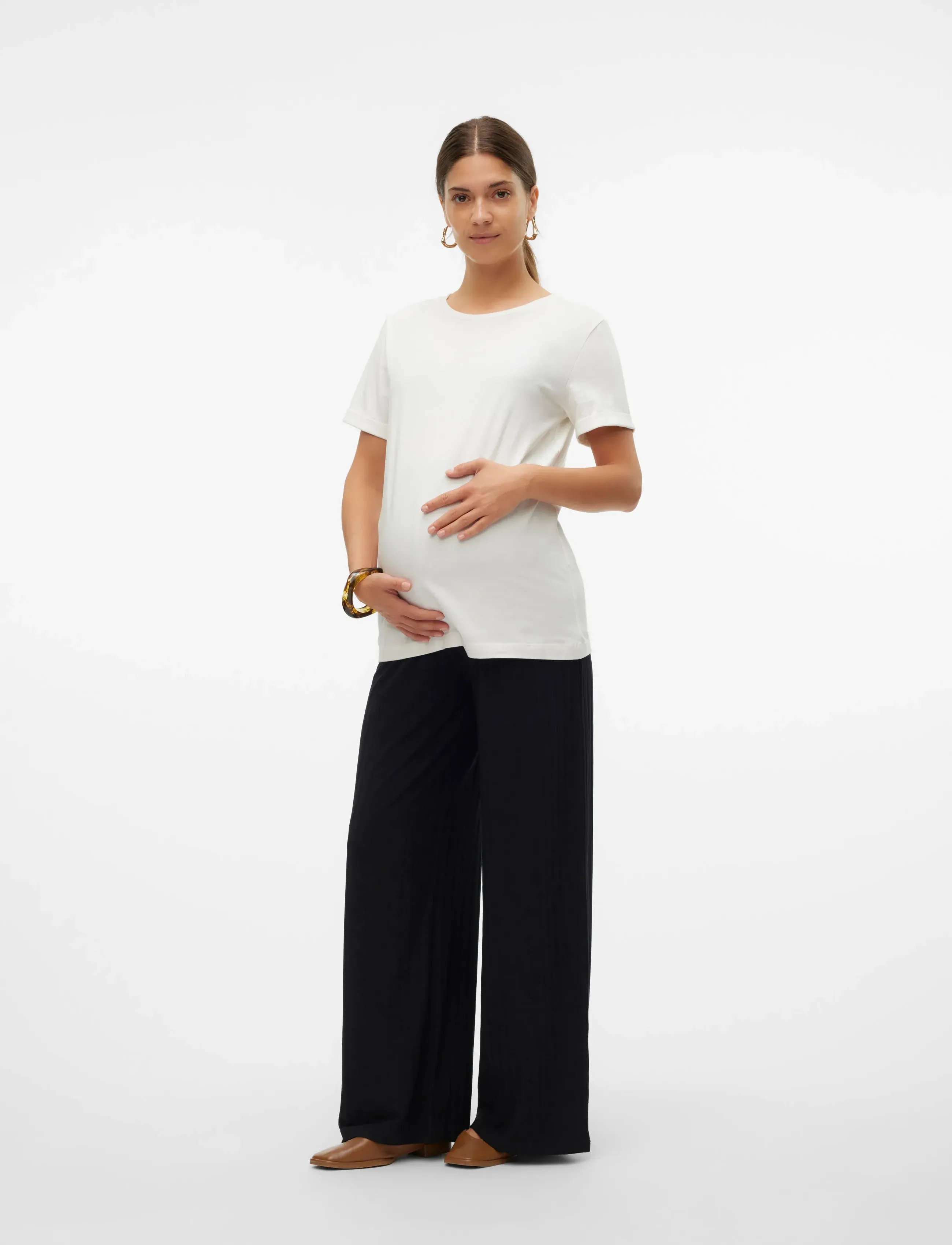 Mamalicious - MLLUCY WIDE RIB JRS PANTS HW NOOS - hosen mit weitem bein - black - 4