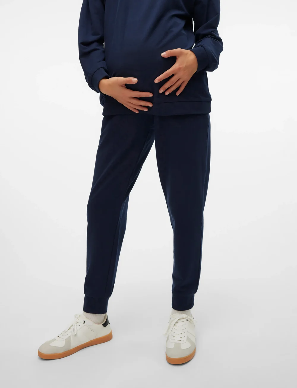 Mamalicious - MLMILLE SWEAT PANTS NOOS - hosen - navy blazer - 0