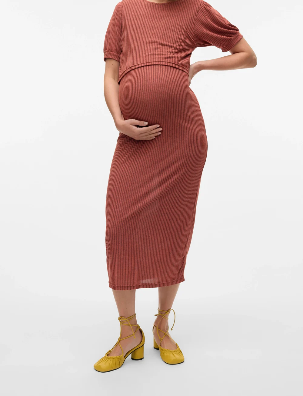 Mamalicious - MLANLI JUNE 24 JRS MIDI DRESS 2F - t-shirtklänningar - canyon clay - 0