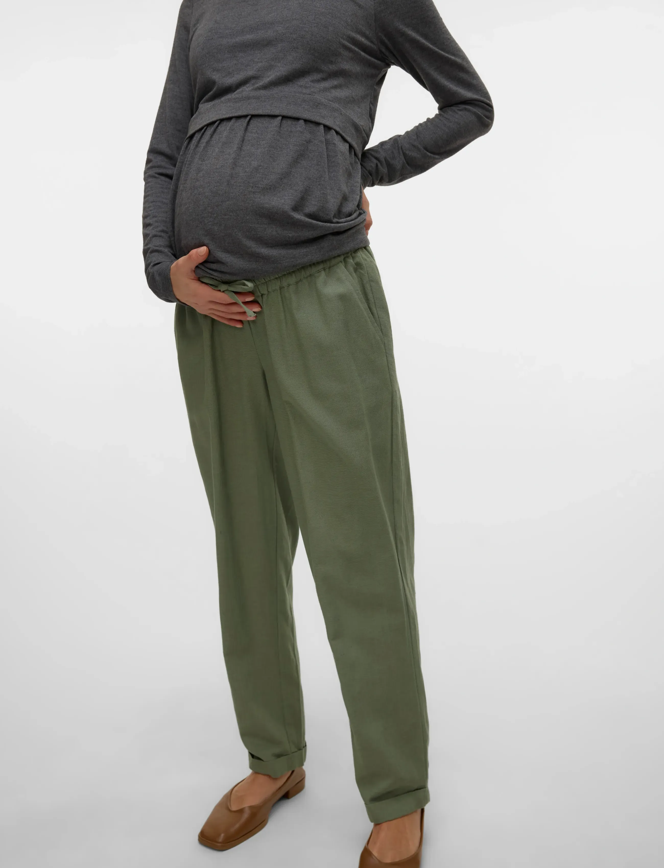 Mamalicious MLPETRA WO STRING  PANT - Tøj - SEA SPRAY / green