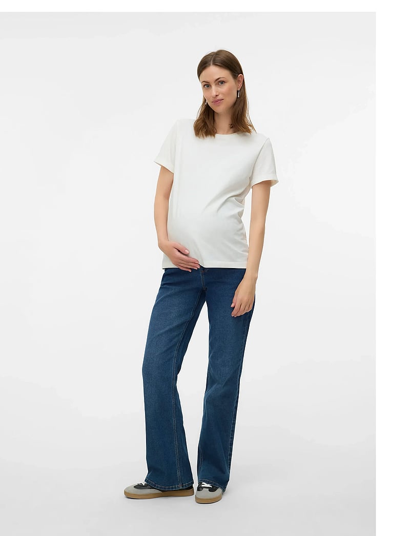 Mamalicious - MLEDINA FLARED DB JEANS NOOS - püksid - dark medium blue denim - 4