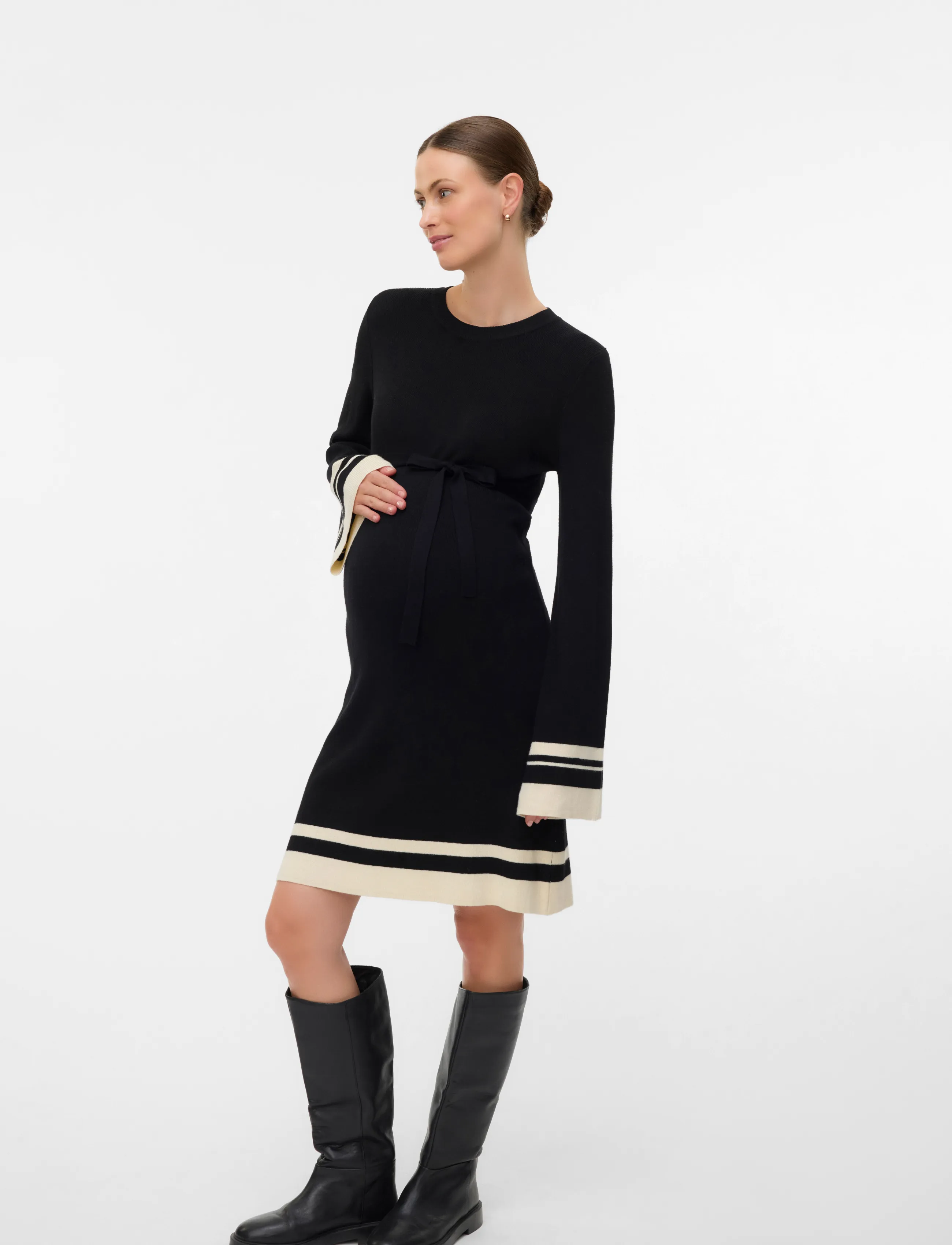 Mamalicious MLSOLA L/S KNIT ABK DRESS - Short Dresses - BLACK / black