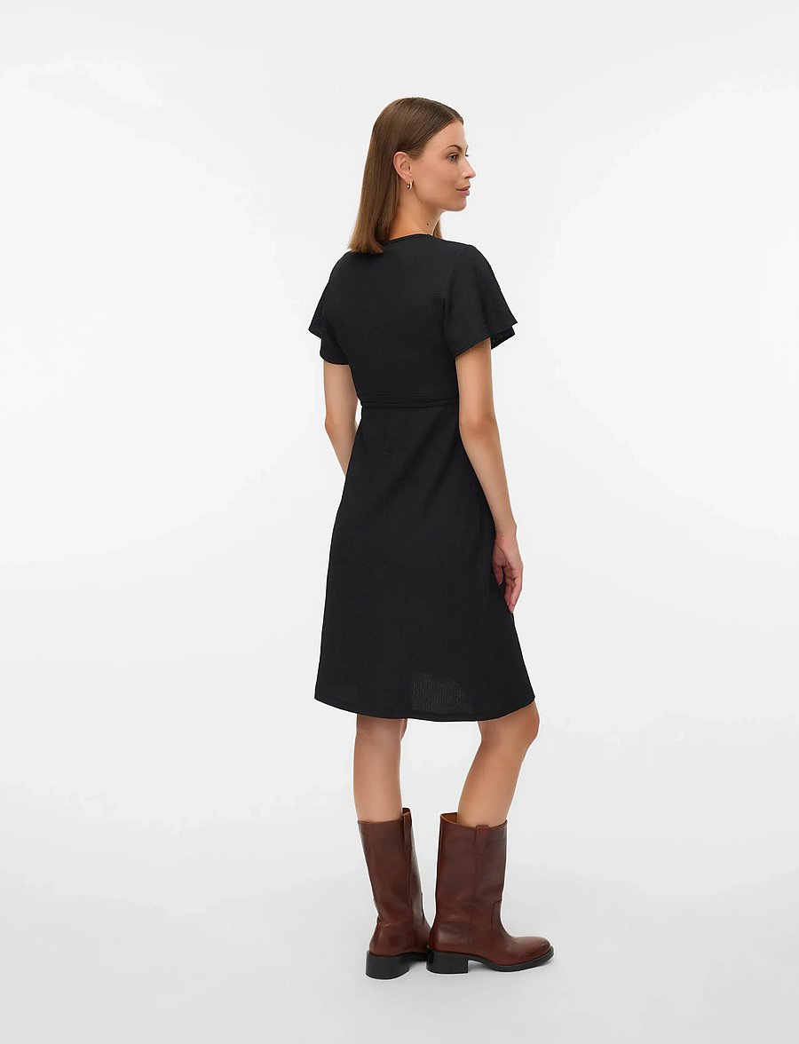 Mamalicious - MLSELIMA TESS SS JRS ABK WRAP DRESS 2F - slå-om-kjoler - black - 2