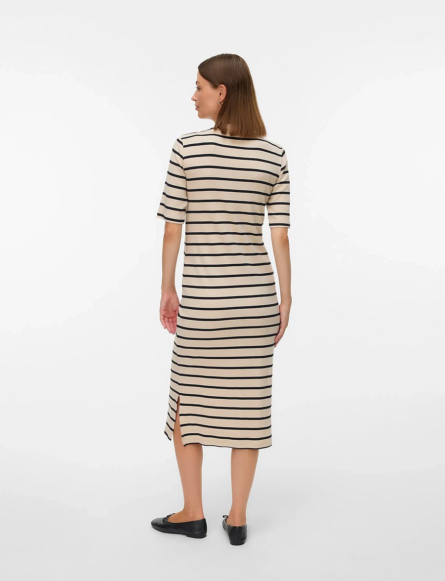 Mamalicious - MLLANE 24 JRS HN MIDI DRESS - robes moulantes - french oak - 2