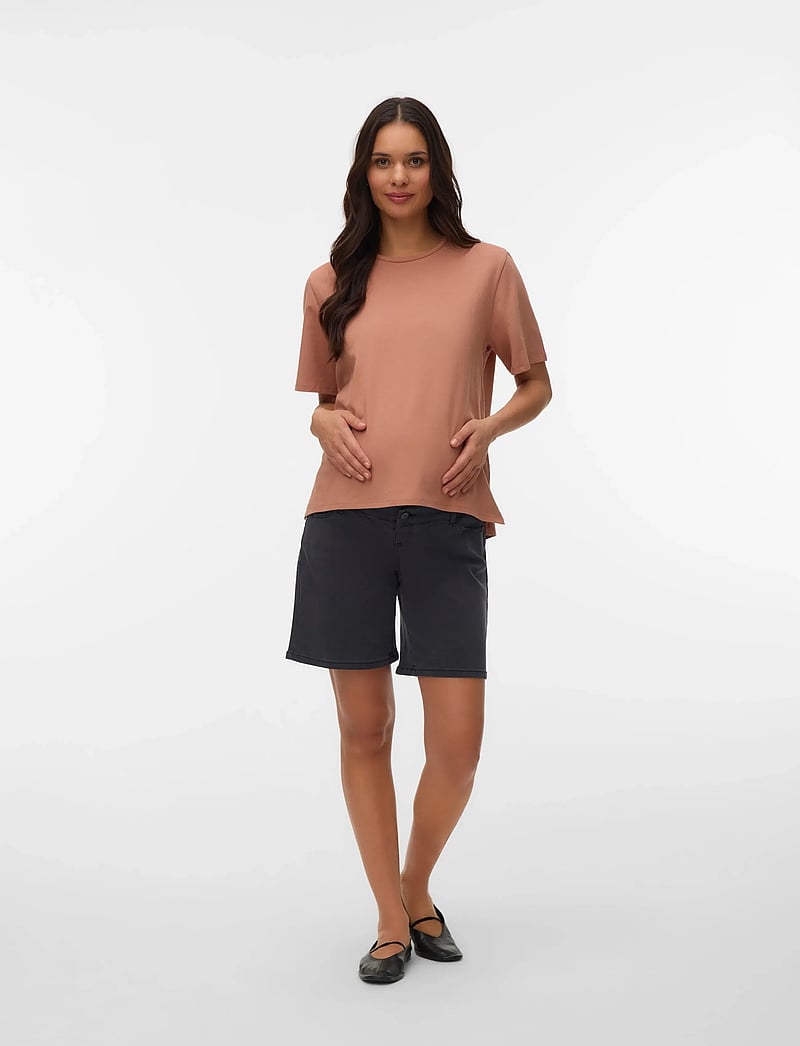 Mamalicious - MLKAIRO DENIM SHORTS - hosen - black denim - 3