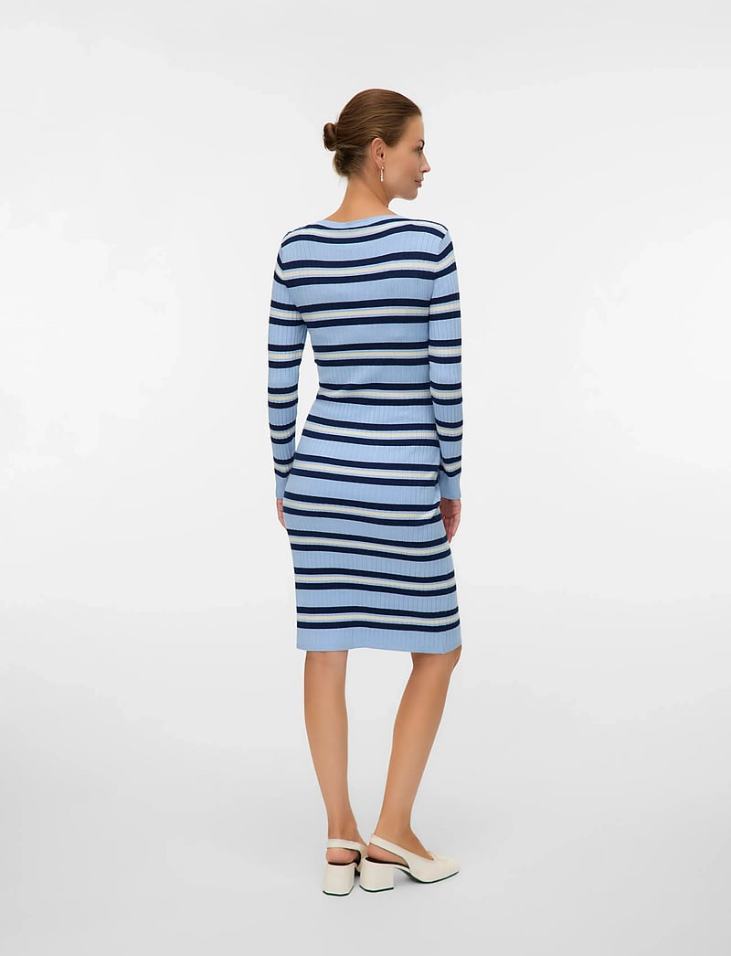 Mamalicious - MLESRIN JUNE L/S SHORT DRESS 2F - strikkjoler - brunnera blue - 2