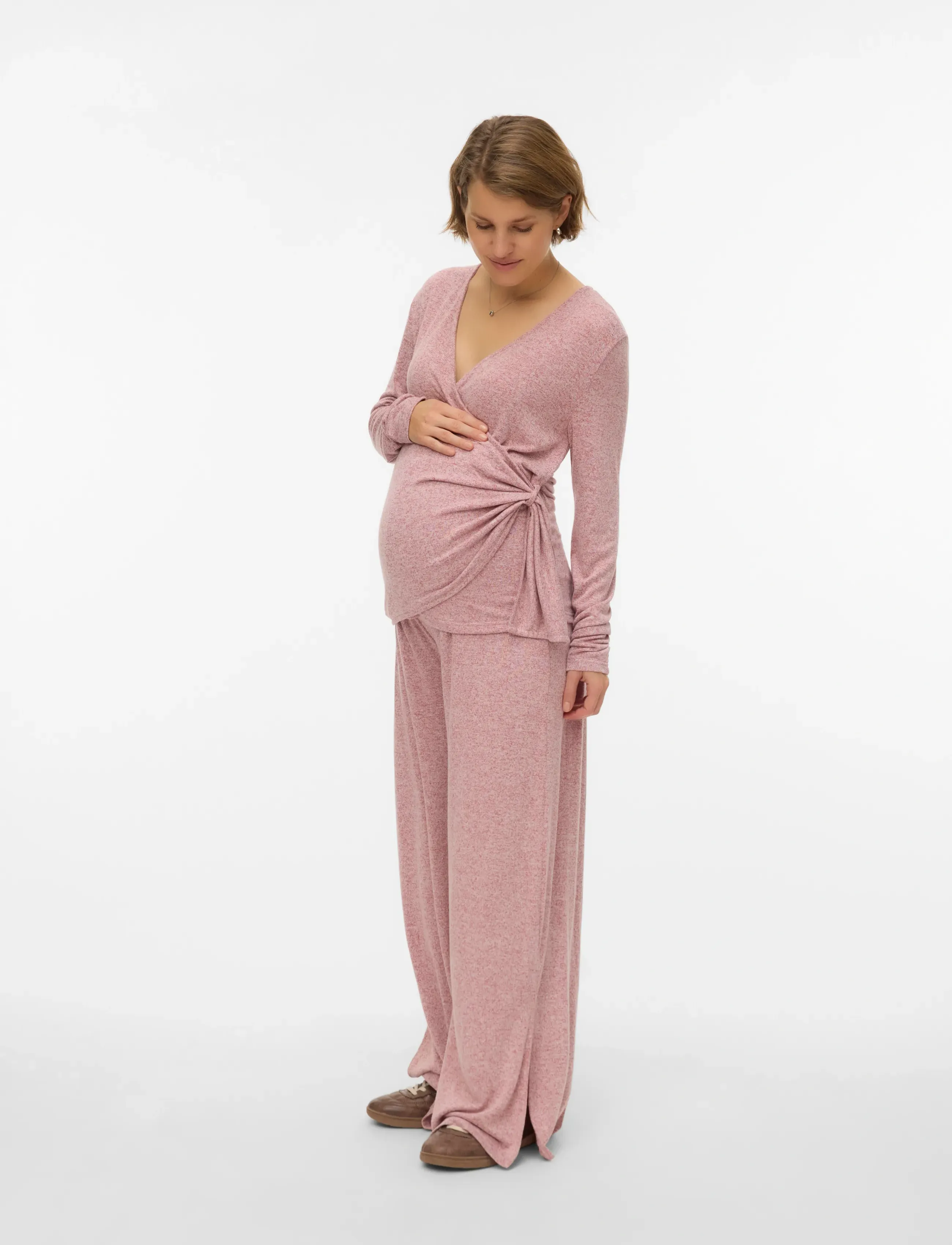 Mamalicious - MLKIRA WIDE JRS PANTS HW - buxur með víðum skálmum - new maroon - 3
