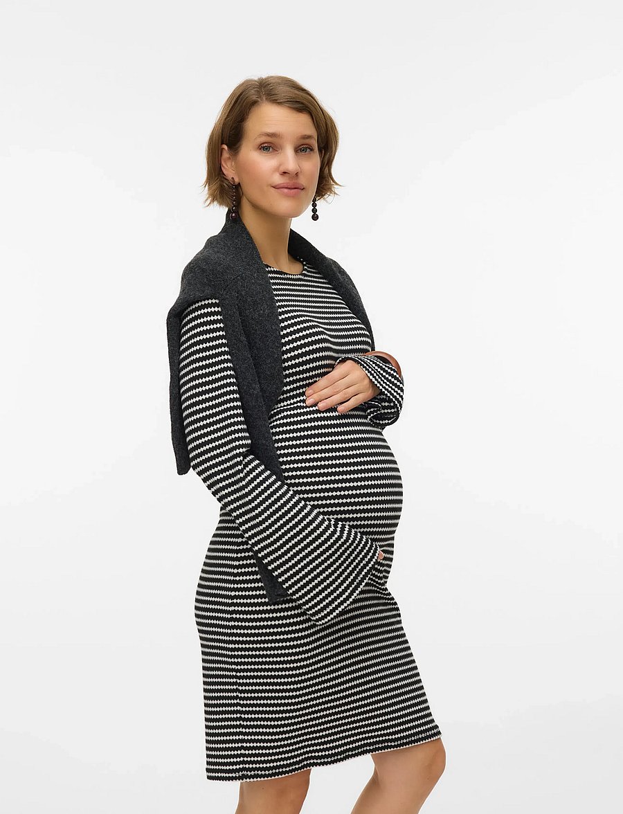 Mamalicious - MLGABBY LS SHORT JRS DRESS - kootud kleidid - black - 0