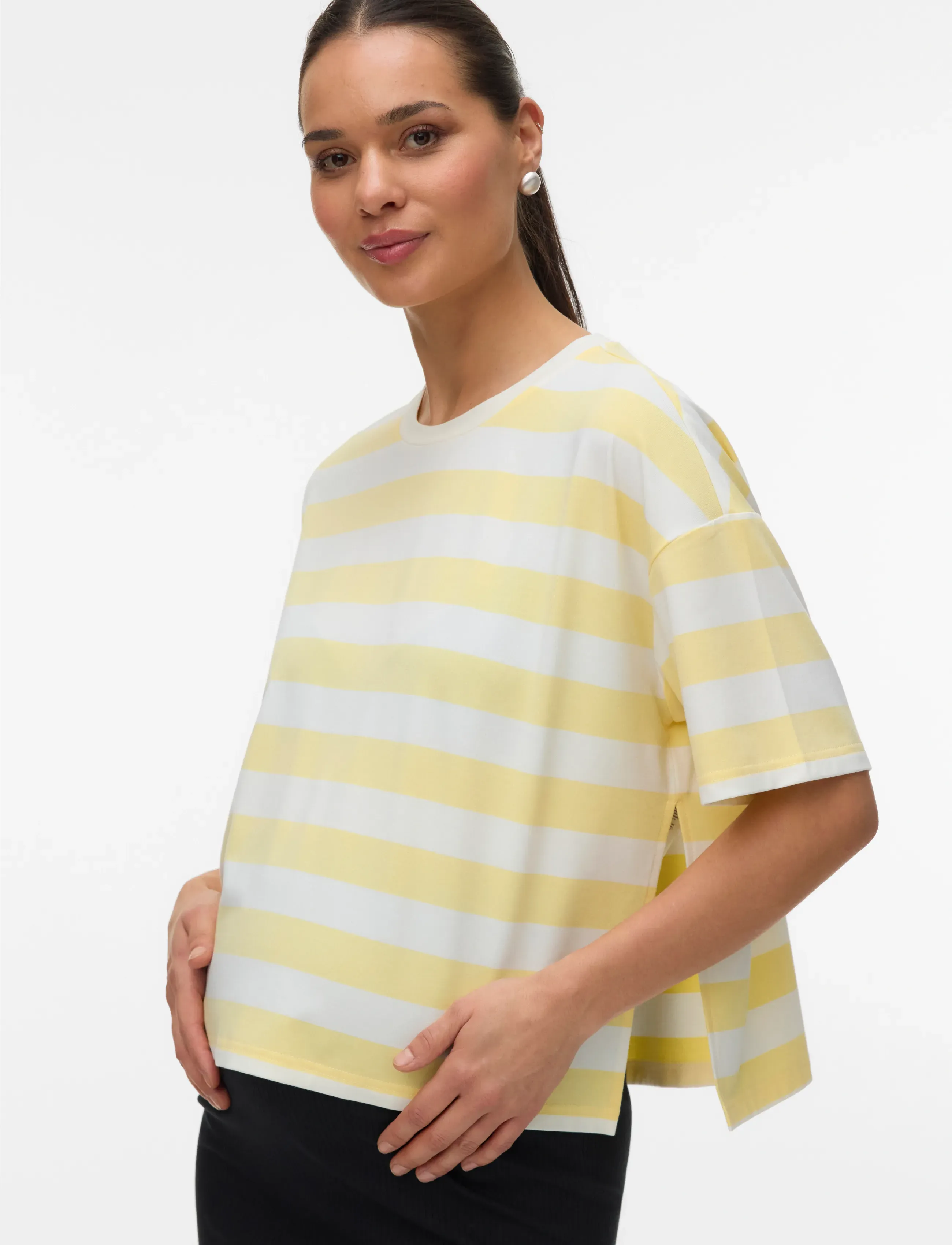 Mamalicious Mlmay Yd Vita 24 Jrs Short Top 2F, M, Multi/patterned, T-shirts & Tops - Short-sleeved, Kobiety