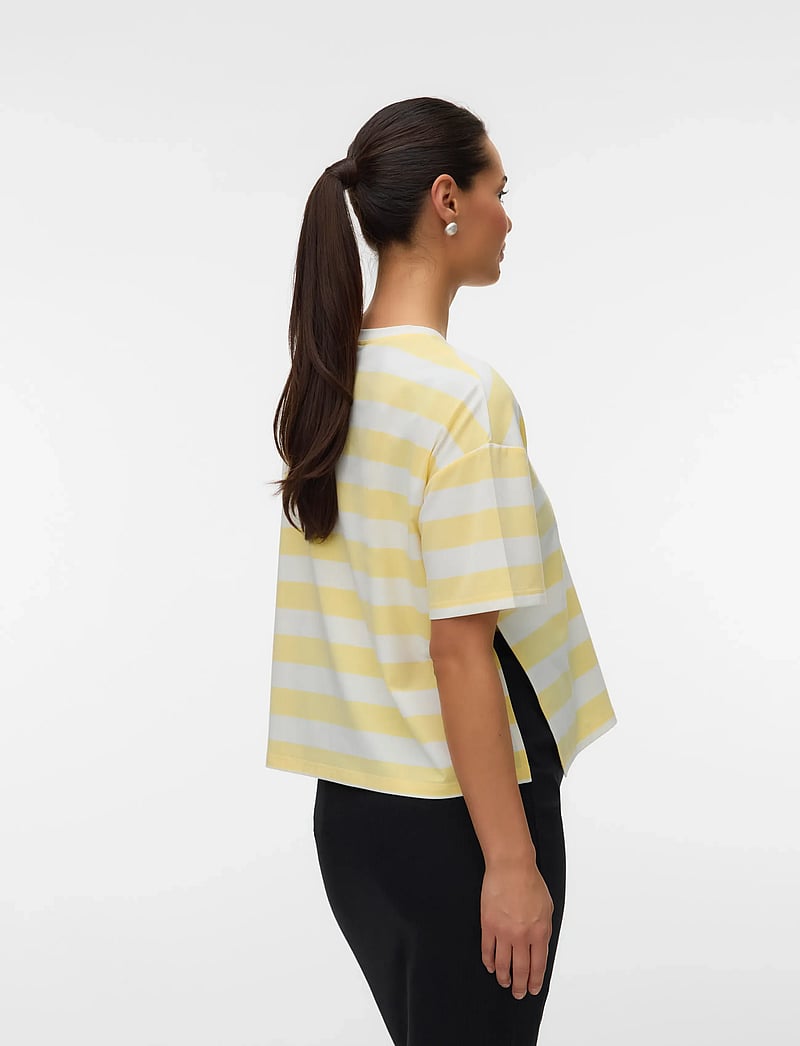 Mamalicious - MLMAY YD VITA 24 JRS SHORT TOP 2F - oberteile - snow white - 2