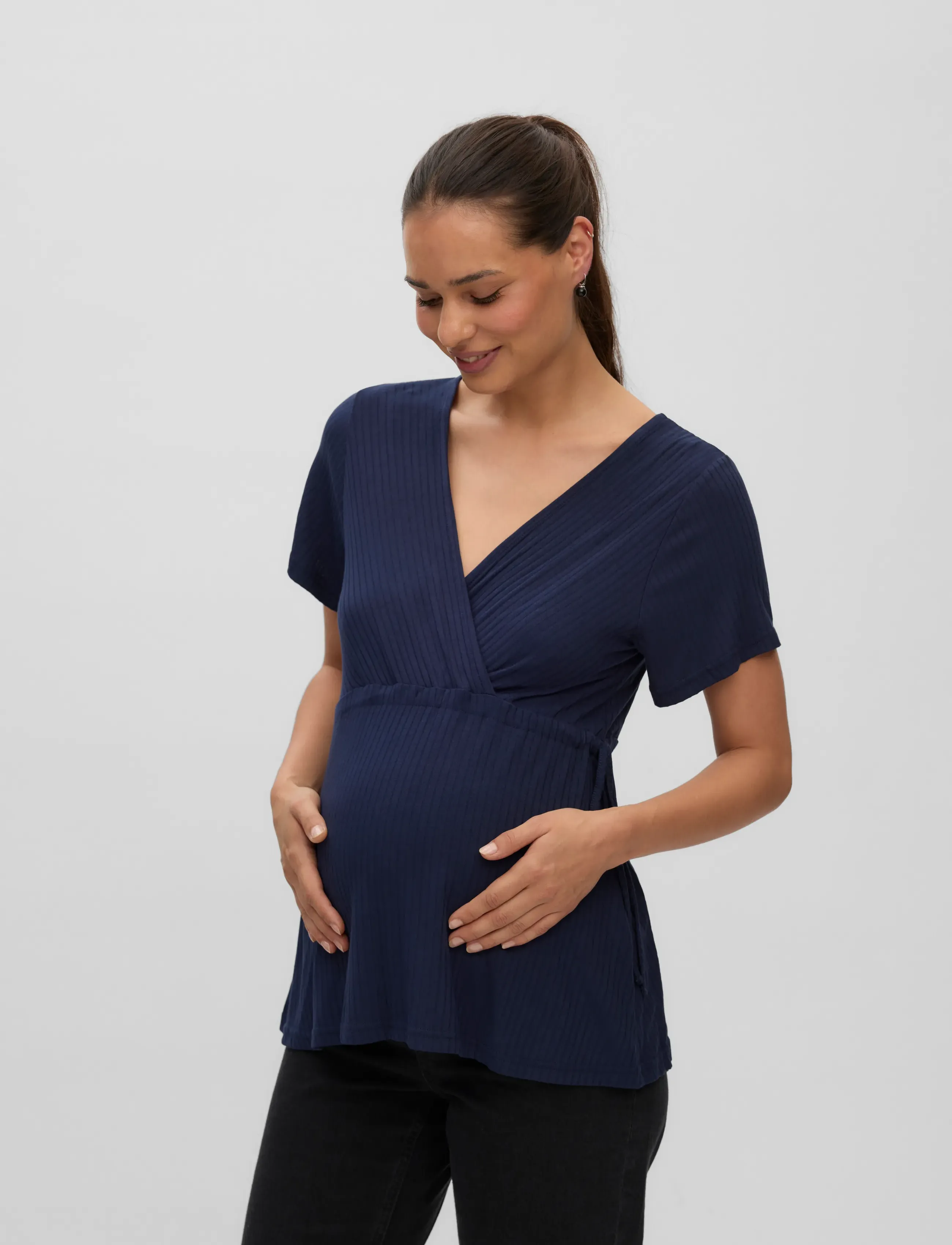 Mamalicious - MLTRINITY TESS SS JRS TOP 2F - short-sleeved blouses - navy blazer - 3