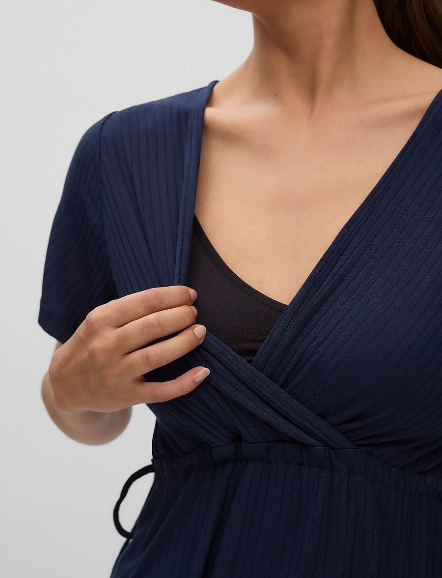 Mamalicious - MLTRINITY TESS SS JRS TOP 2F - kurzärmelige blusen - navy blazer - 5