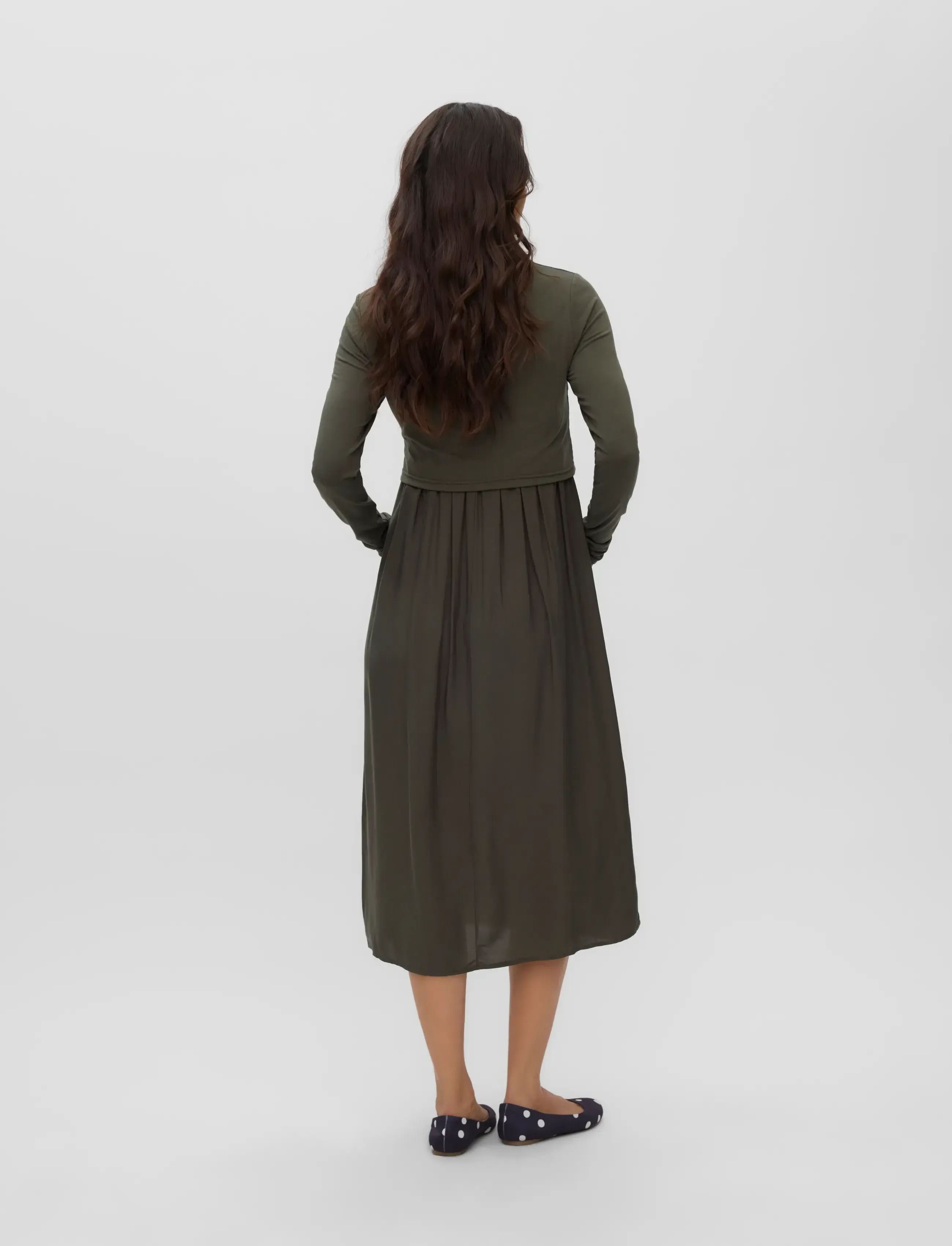 Mamalicious - MLCATHY JUNE LS MIX MIDI DRESS 2F - midikleidid - rifle green - 2