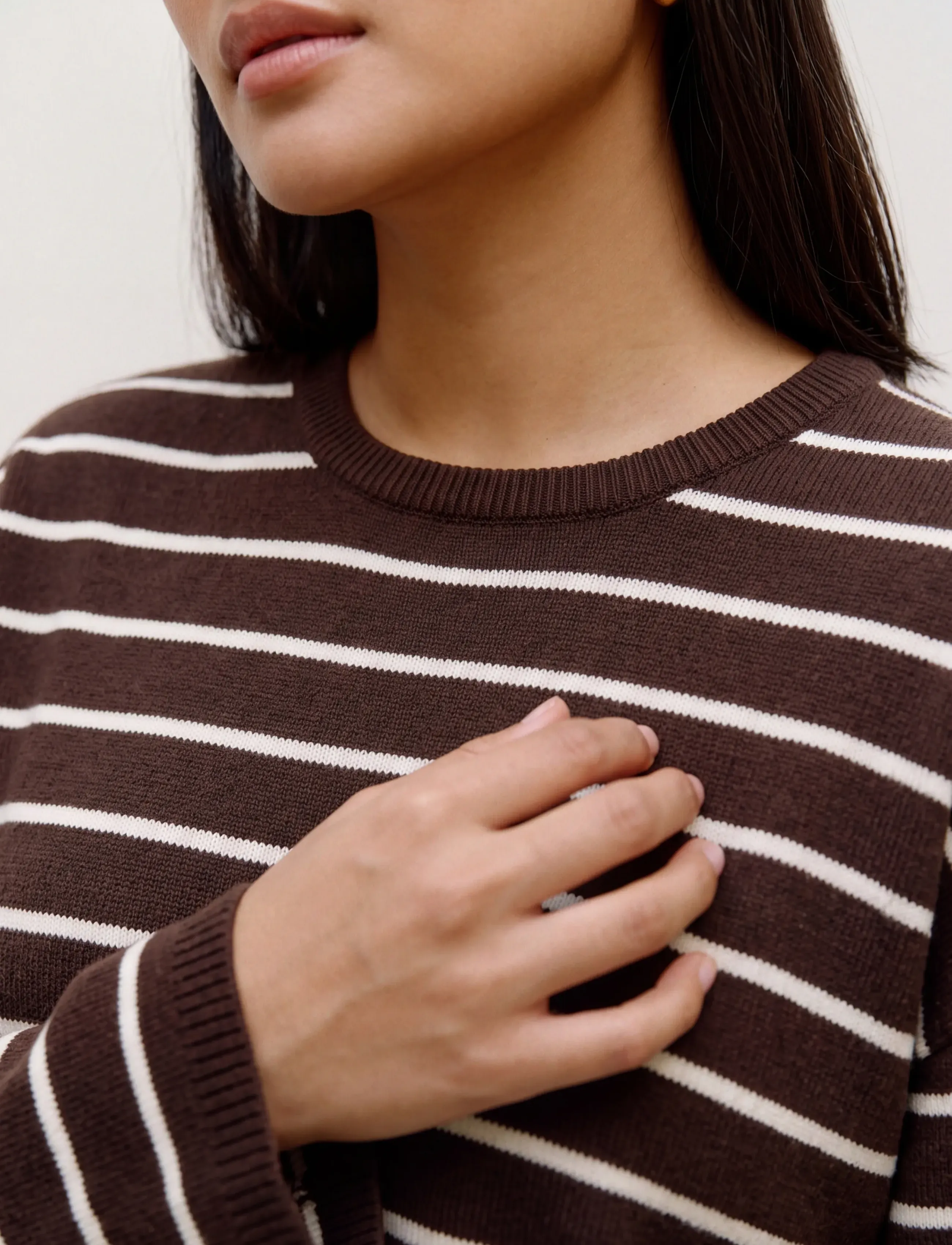 Mamalicious - MLRINA L/S CROPPED KNIT TOP - hot fudge - 4
