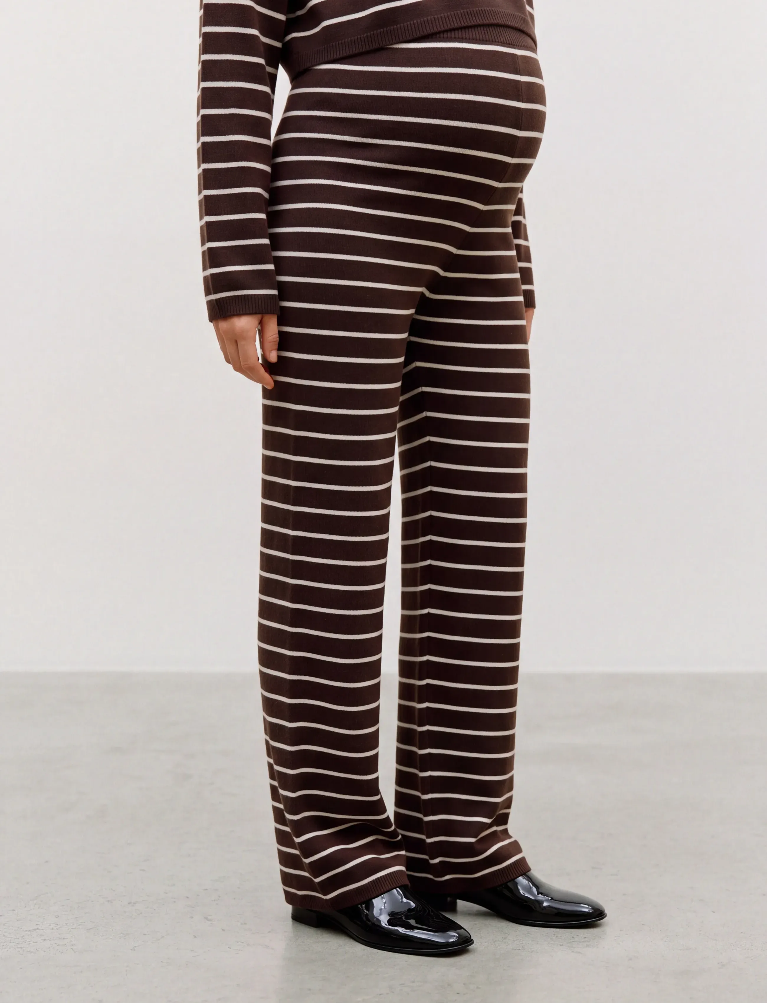 Mamalicious - MLRINA WIDE PANT HW BF - hot fudge - 3