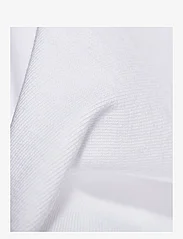Mammut - Massone T-Shirt Cropped Women Patch - mažiausios kainos - white - 2
