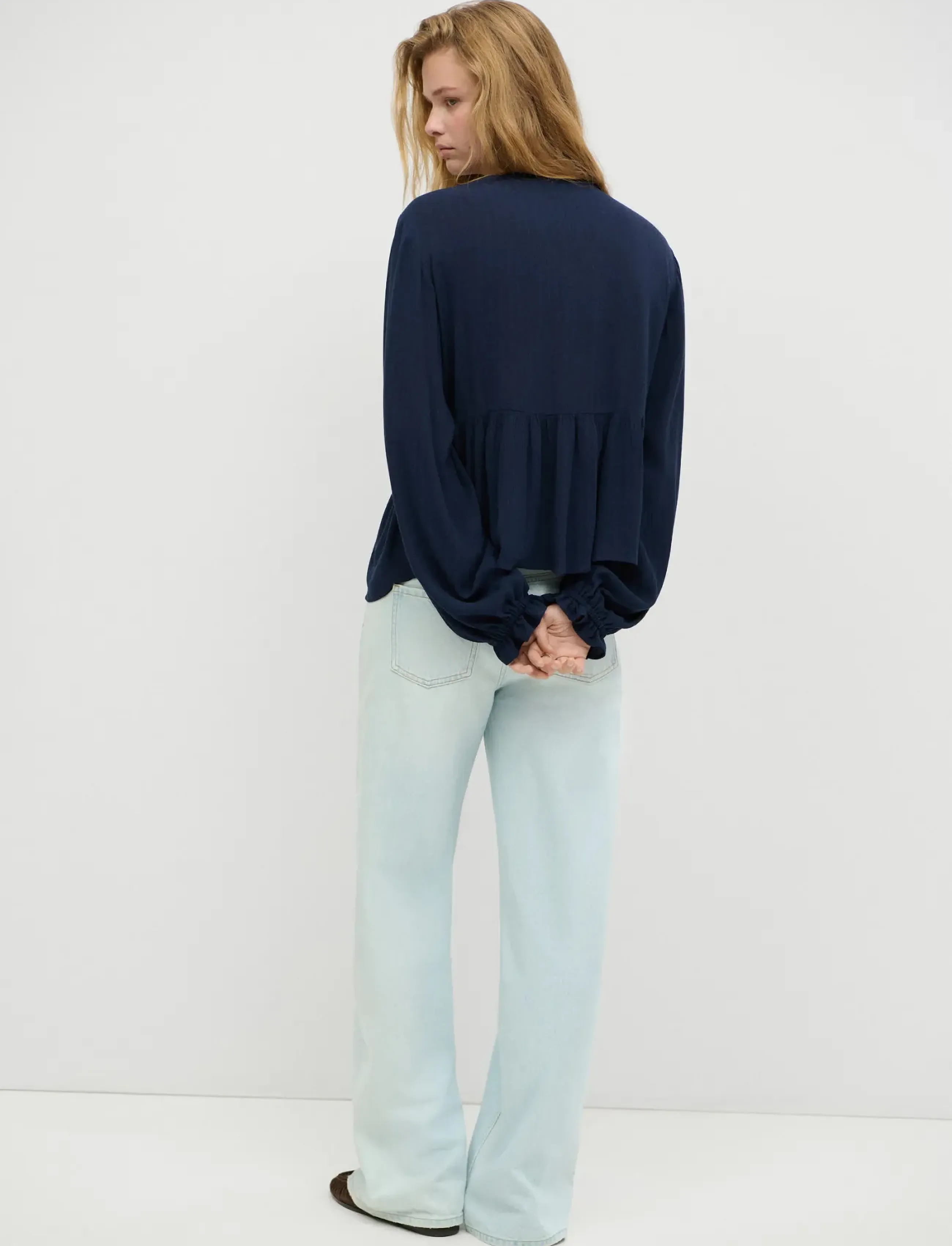 Mango Teen - Textured V-neck blouse - bluser & tunikaer - navy - 3
