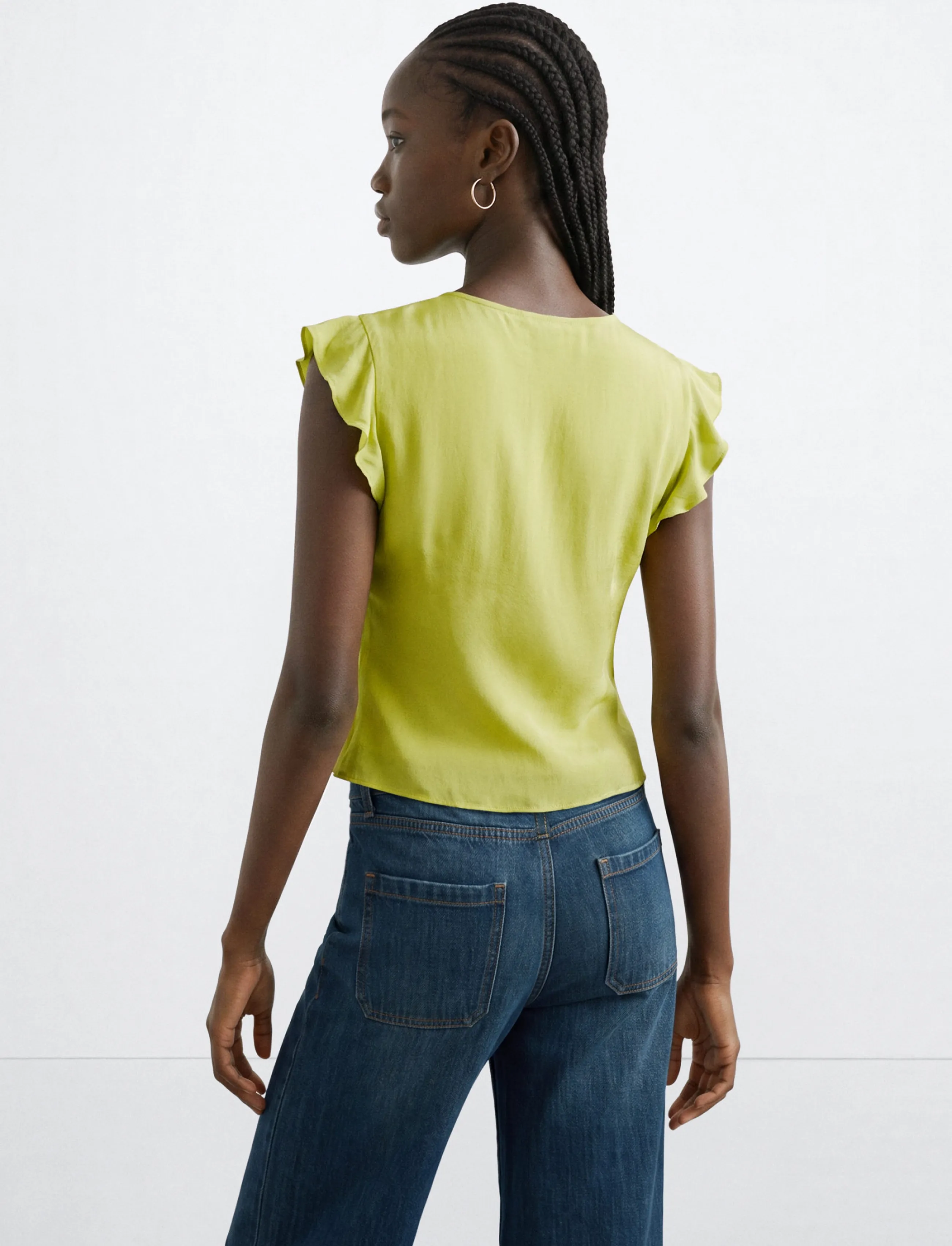 Mango Teen - Satin V-neck blouse - bluser & tunikaer - bright yellow - 2