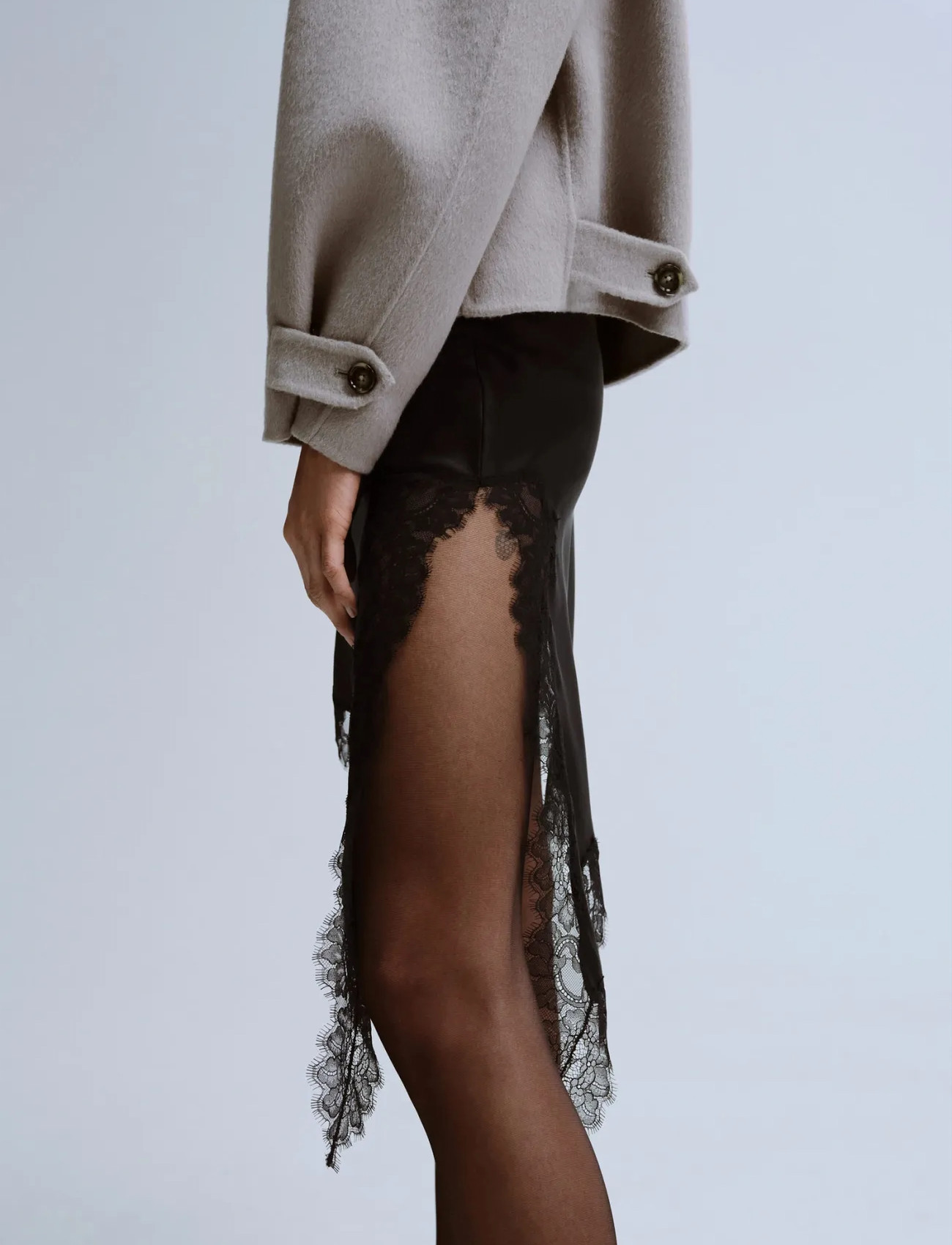 Mango Satin Asymmetric Short Skirt With Lace - Black - XS