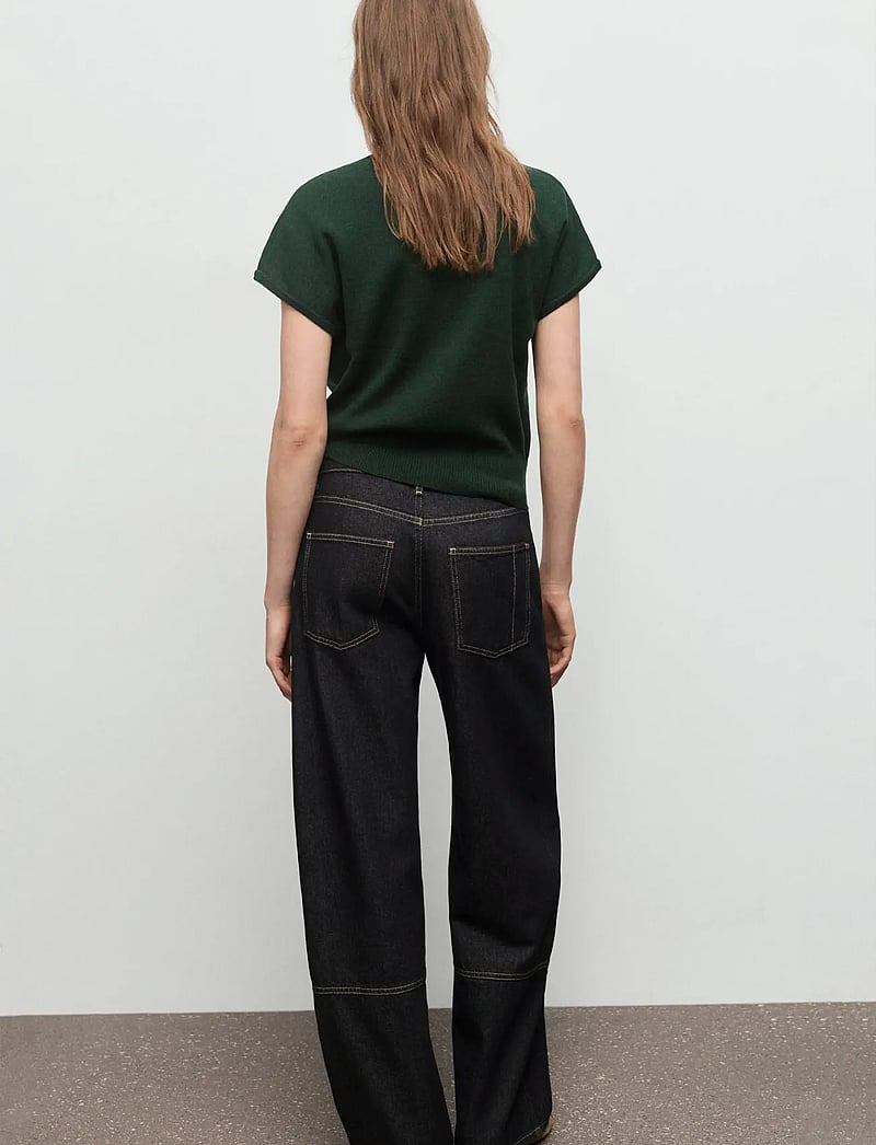 Mango - Short-sleeved top with draped neckline - t-shirts - dark green - 3