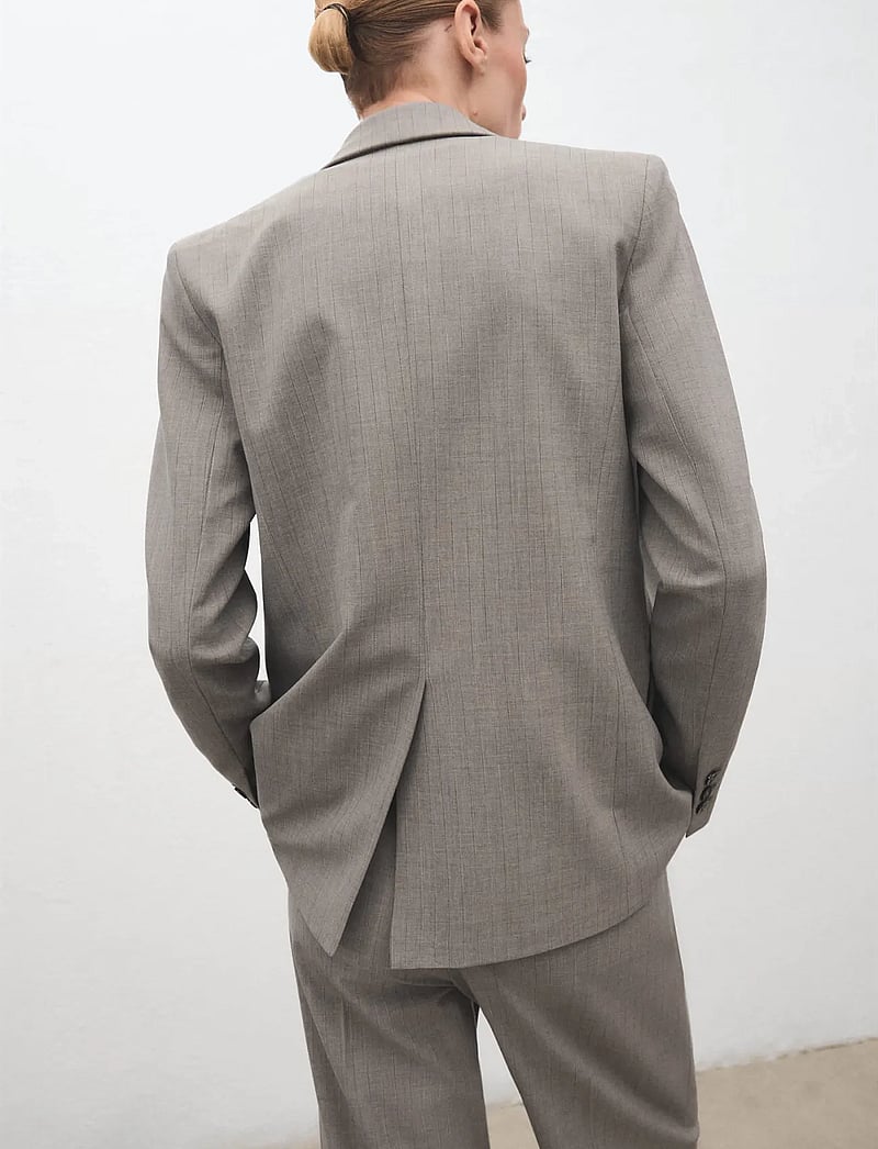 Mango - Double-breasted wool blend blazer - dubbelknäppta kavajer - grey - 2