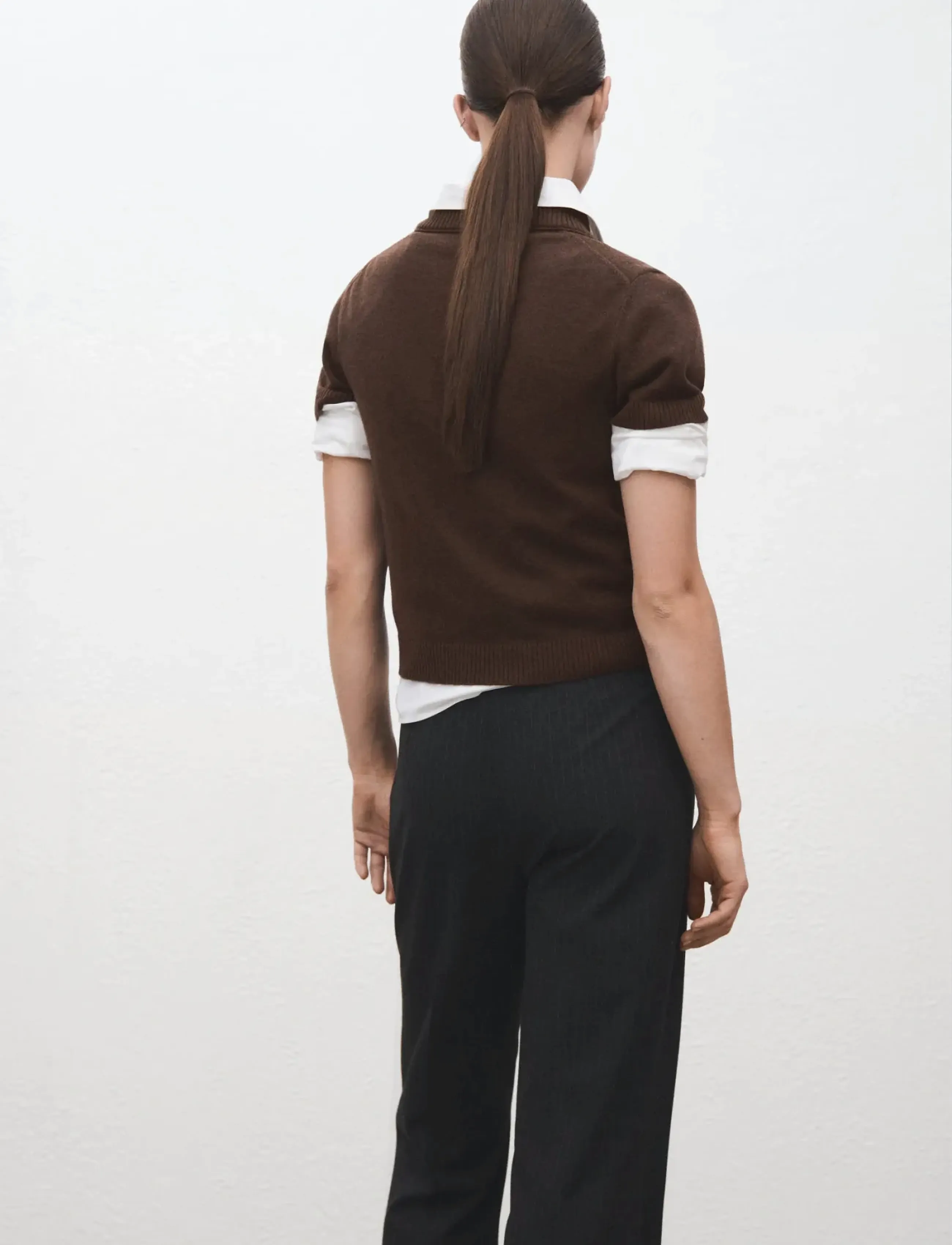 Mango - V-neck knit sweater - die niedrigsten preise - dark brown - 2