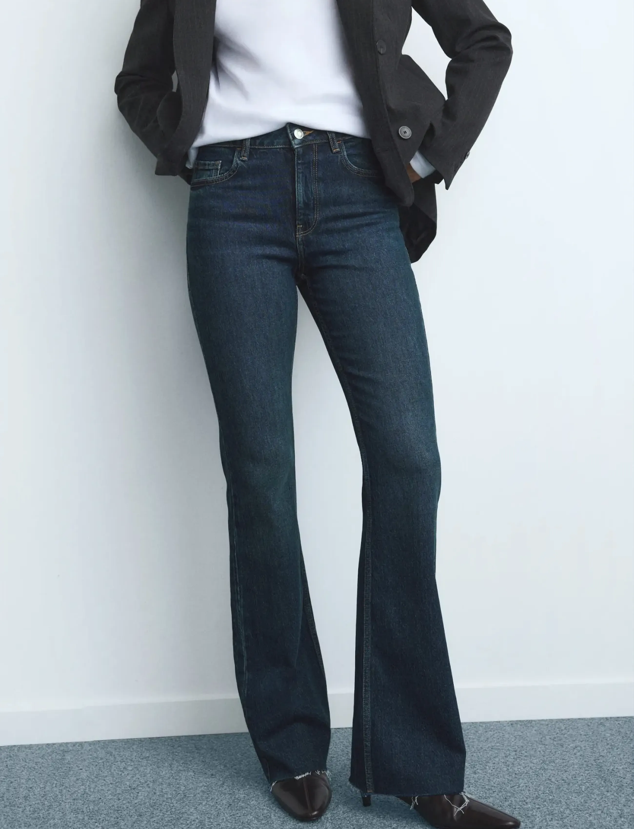 Mango Fiona flared mid-rise jeans - Leveälahkeiset farkut - OPEN BLUE / blue