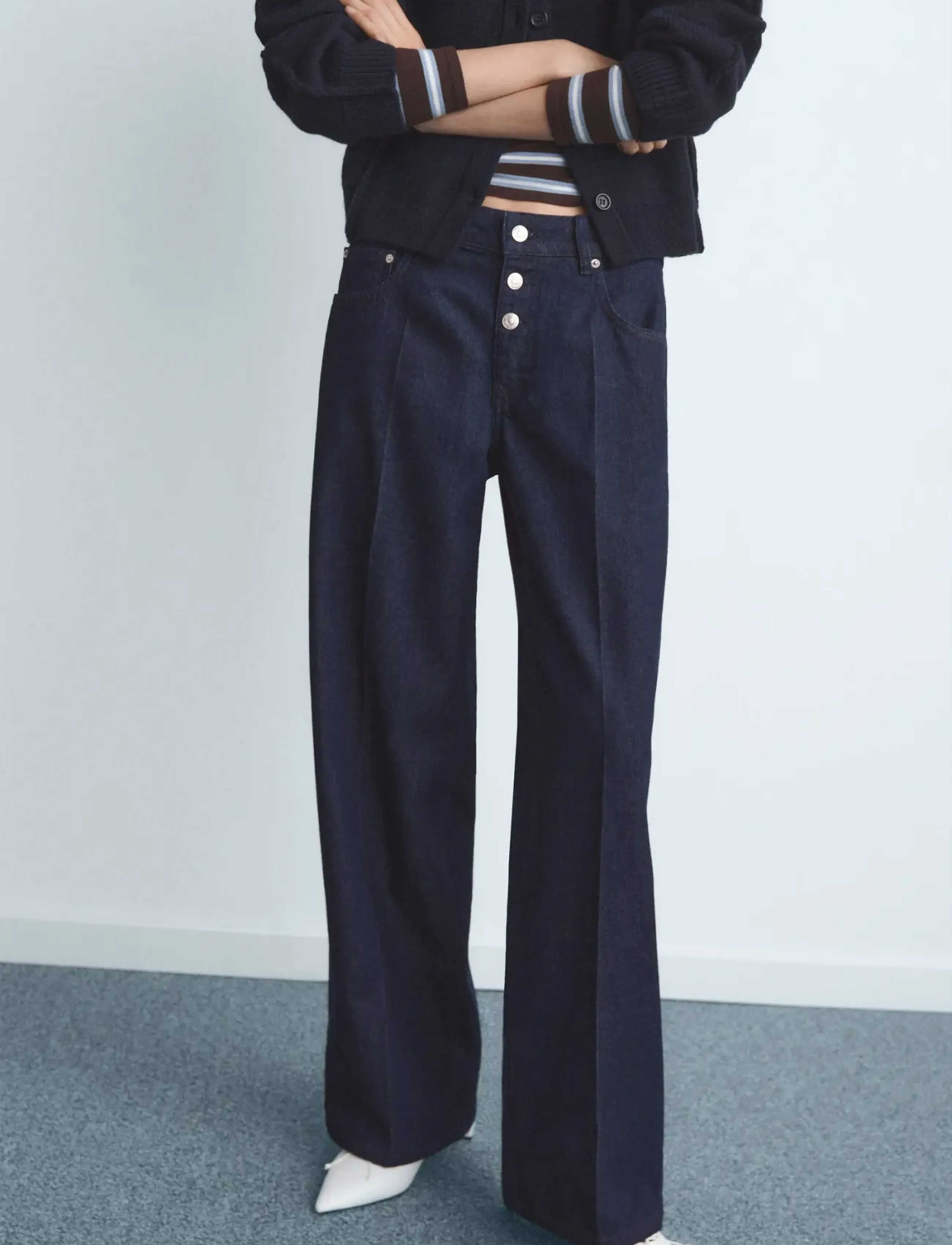 Mango Low-rise straight-leg jeans with buttons - Mango - OPEN BLUE / navy