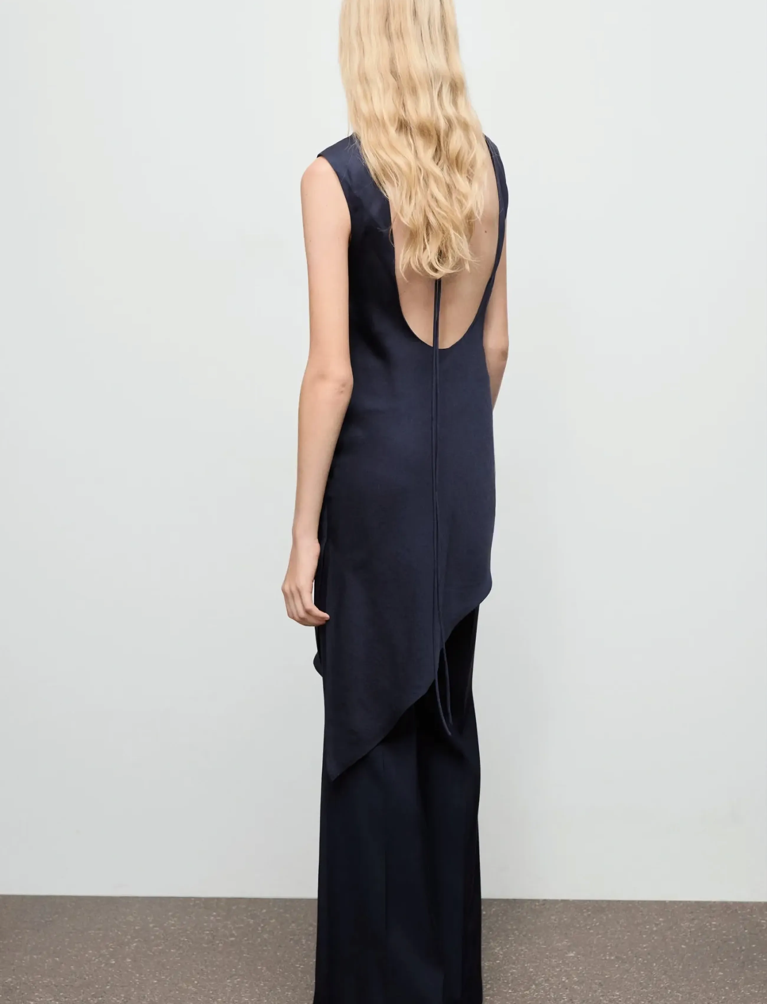 Mango - Asymmetrical satin top - sleeveless blouses - navy - 4