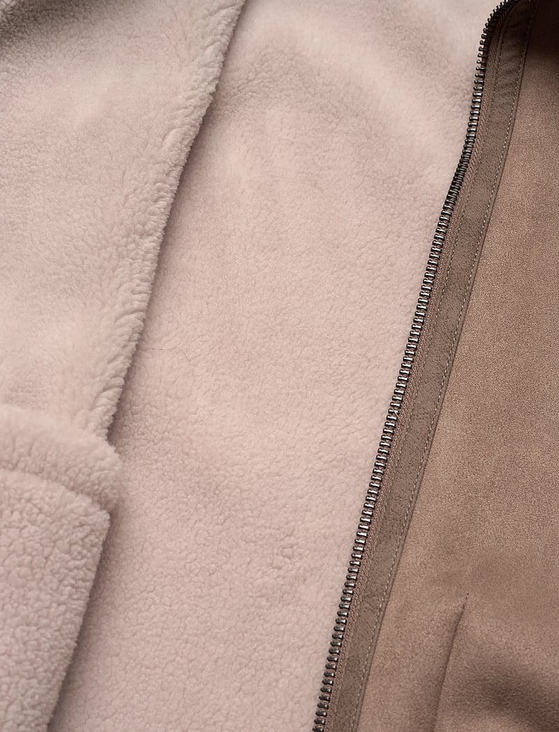 Mango - Double face jacket with sheepskin details - efterårsjakker - medium brown - 4