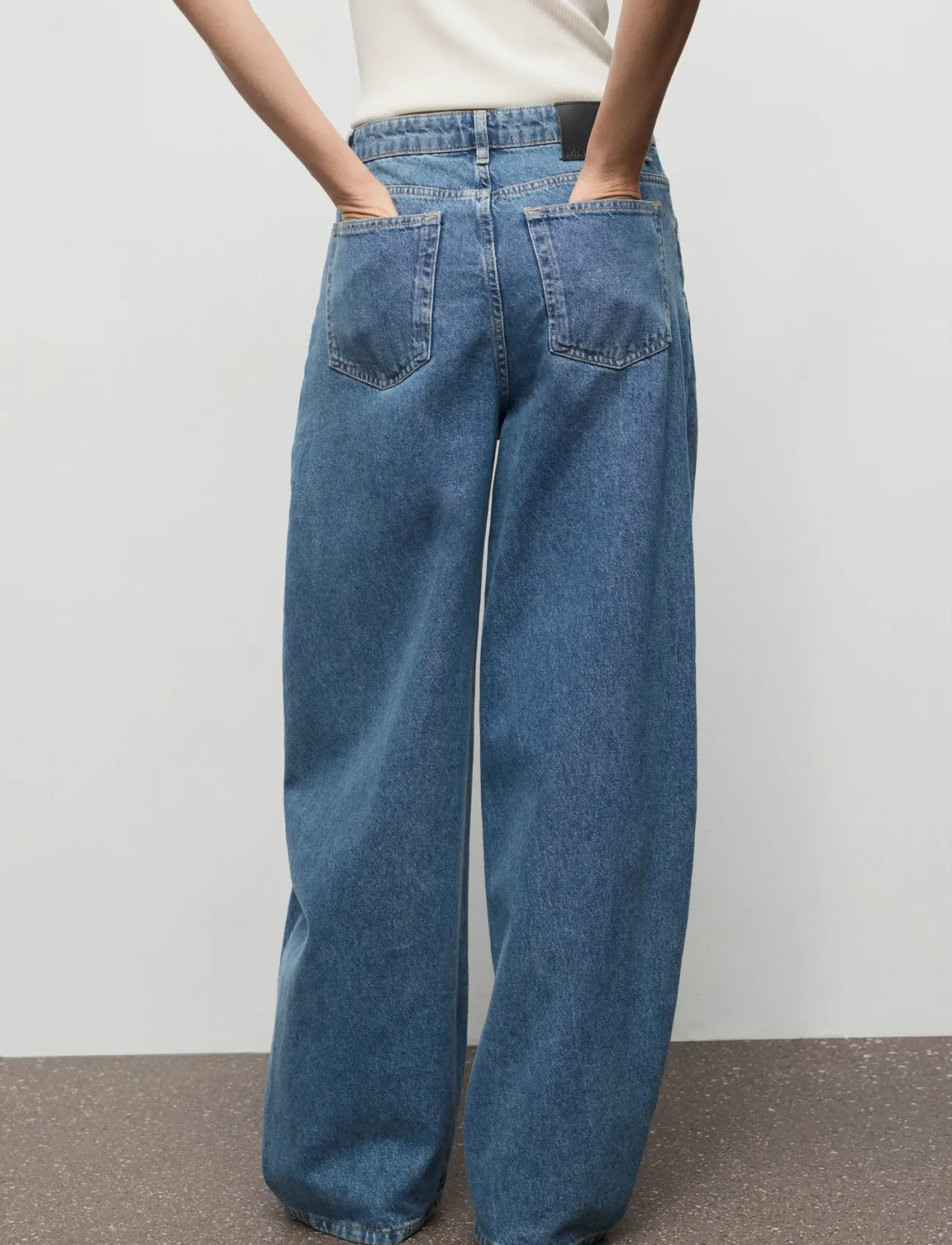 Mango - Mid-rise balloon jeans - barrel jeans - open blue - 3