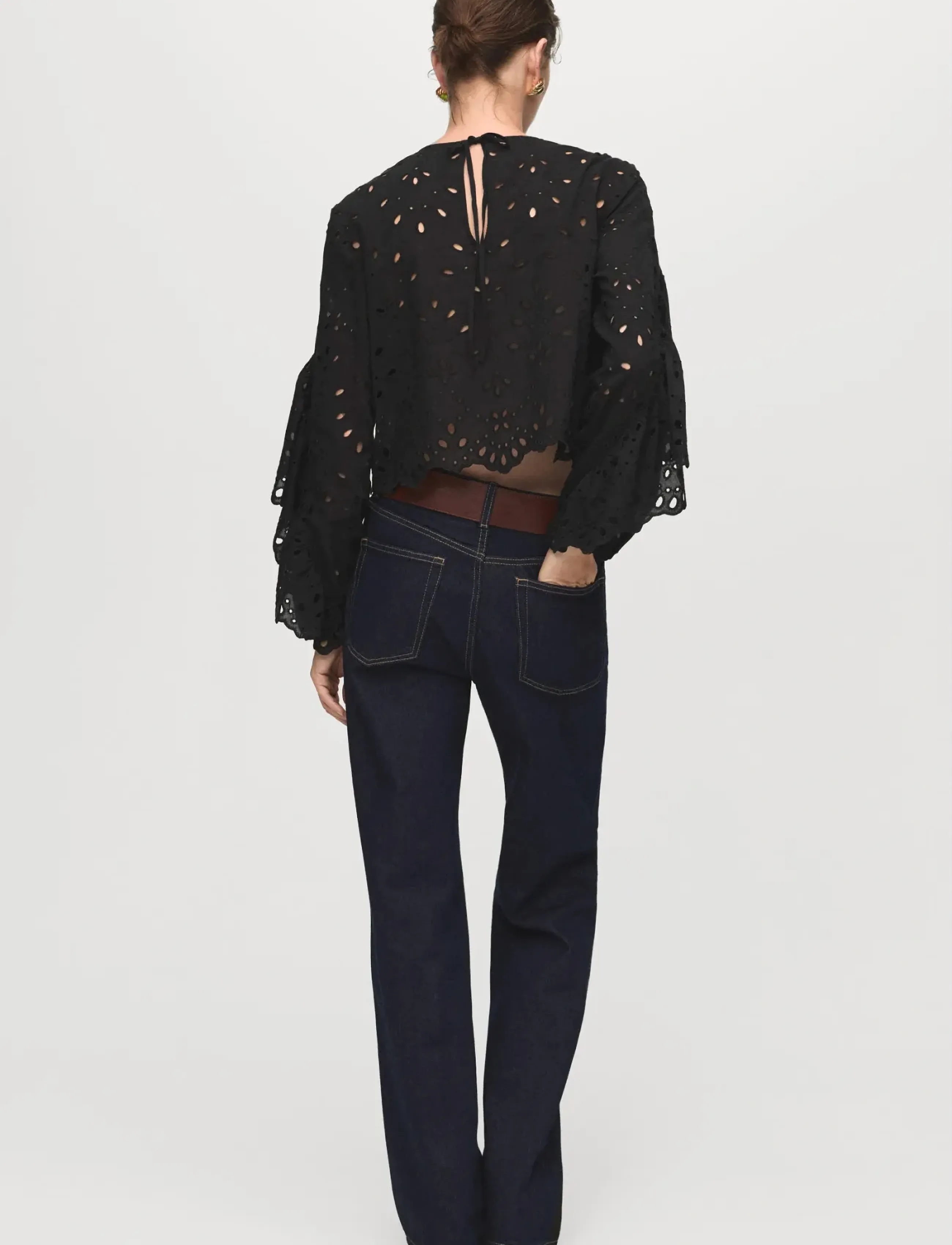 Mango - Blouse with embroidered eyelet ruffles - pikkade varrukatega pluusid - black - 3