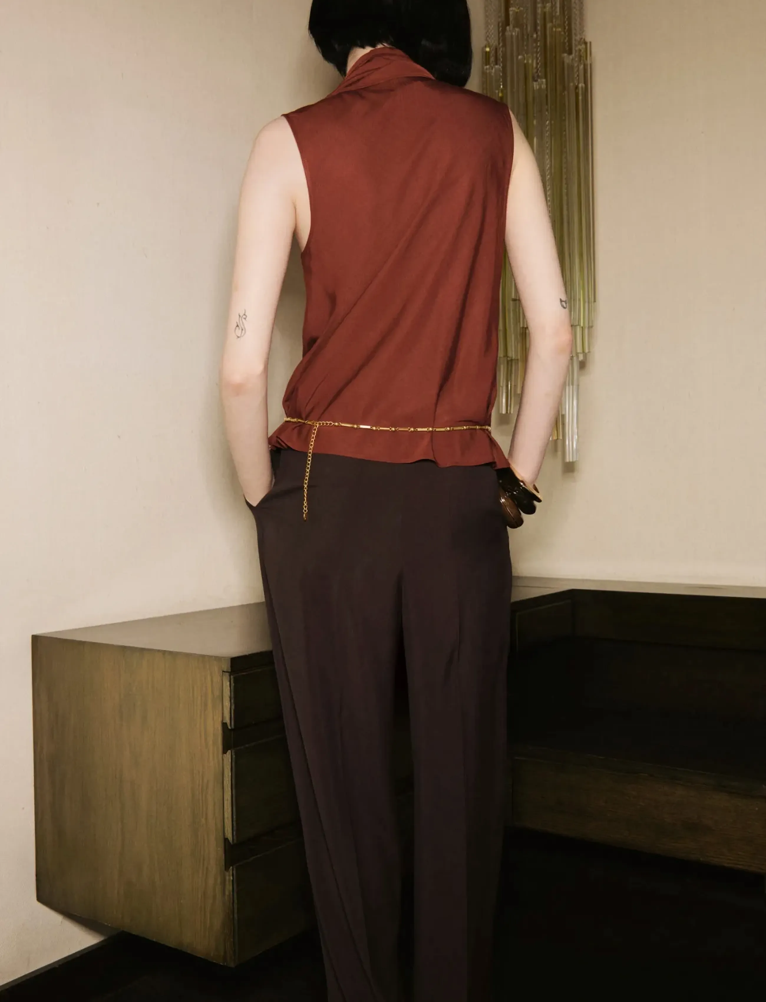 Mango - Blouse with foulard neckline - Ærmeløse bluser - rust - copper - 4