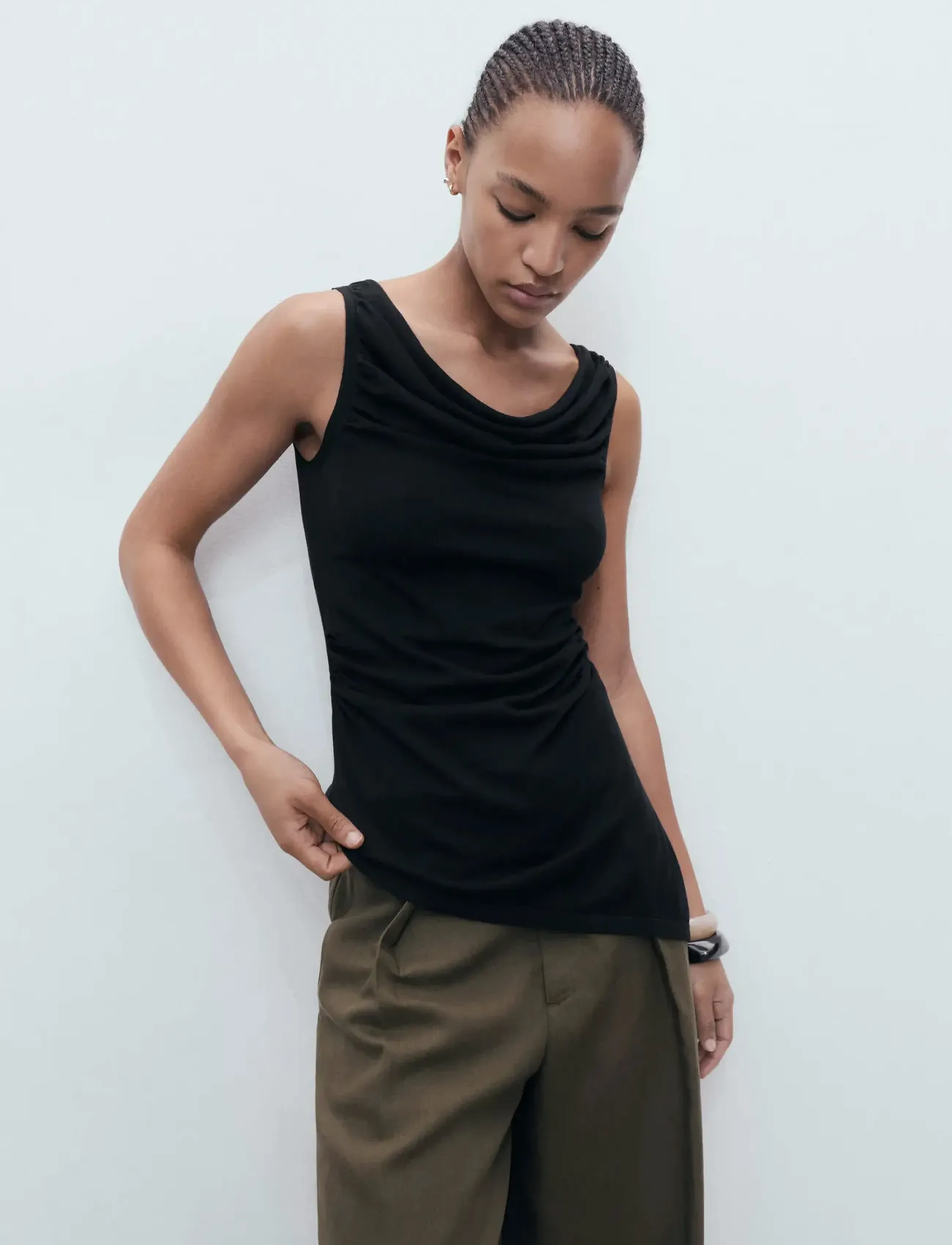 Mango Draped Knitted Top, Kvinder, Draperet Asymmetrisk Strikket Top, Sort, Str: XS
