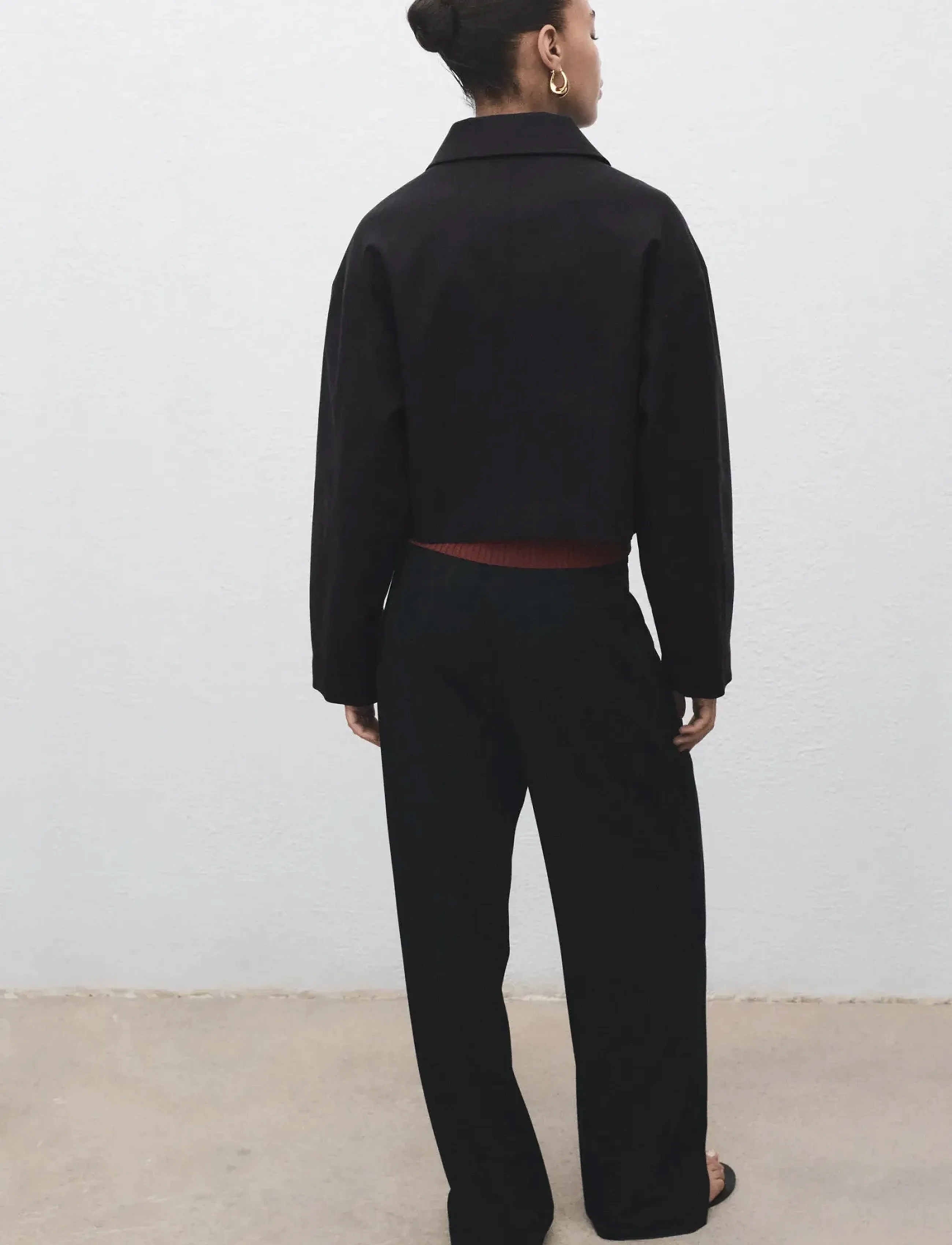 Mango - Cropped jacket with pockets - vårjackor - black - 2