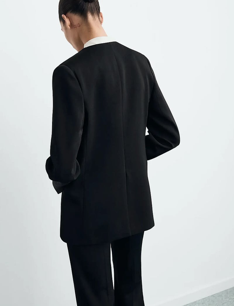 Mango - Double-breasted suit blazer - enkelknäppta kavajer - black - 2