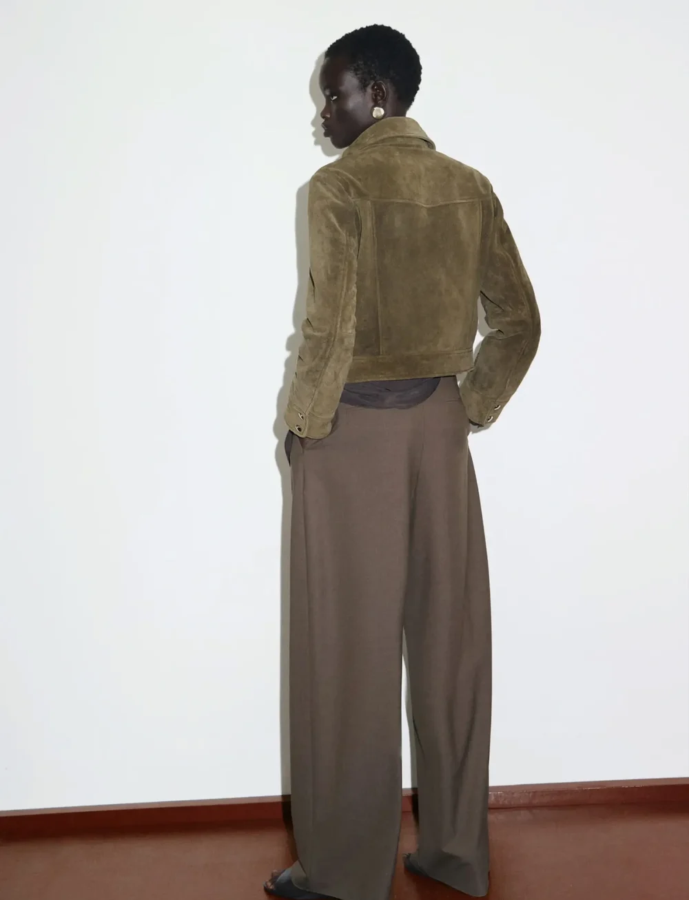 Mango - Suede leather jacket with buttons - læderjakker - beige - khaki - 2