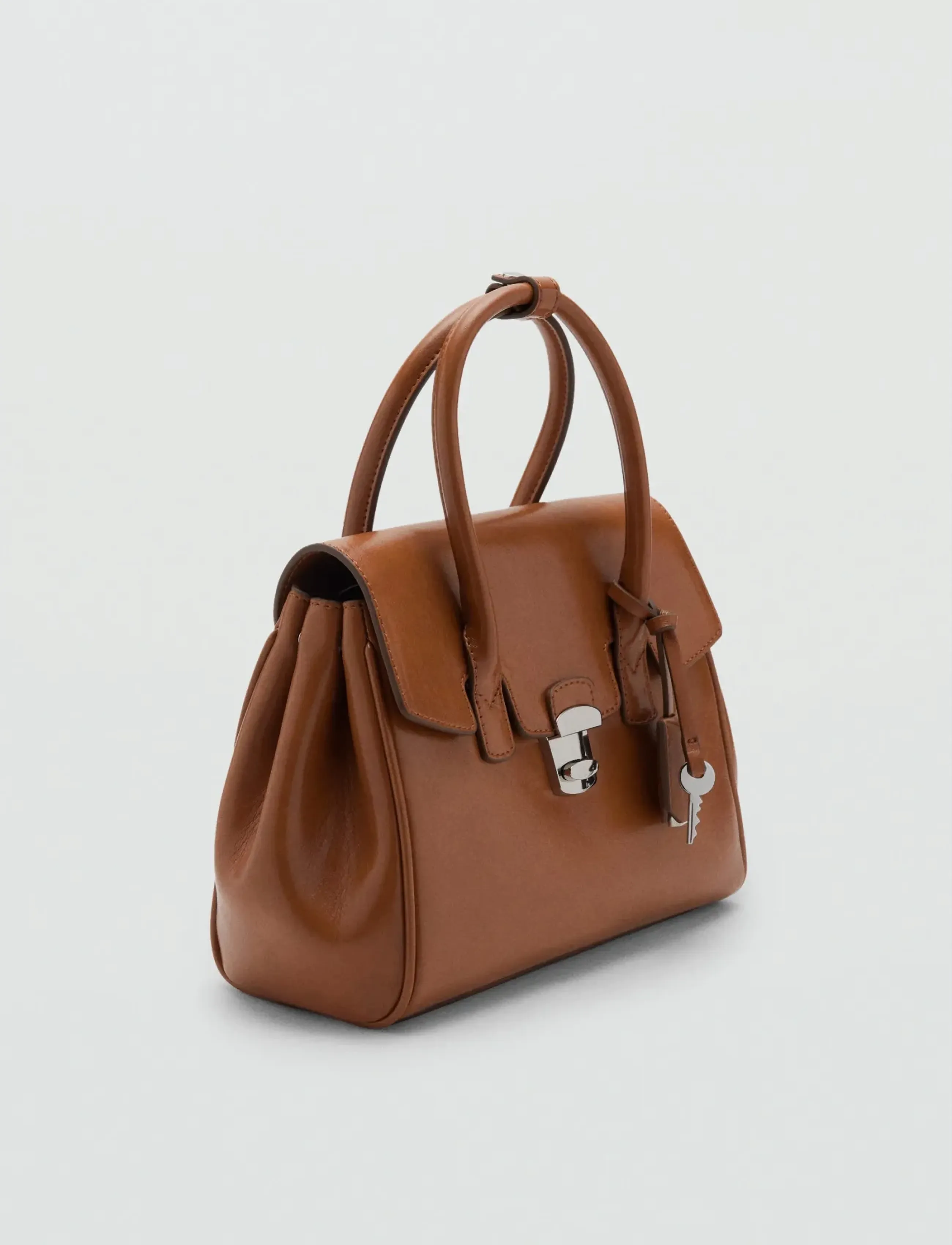 Mango Small city handbag with flap - Tasker - DARK BROWN / brown