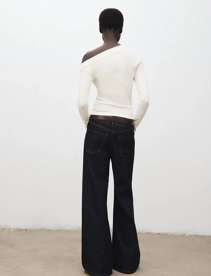 Mango - Long-sleeved t-shirt with asymmetrical neckline - långärmade toppar - natural white - 3