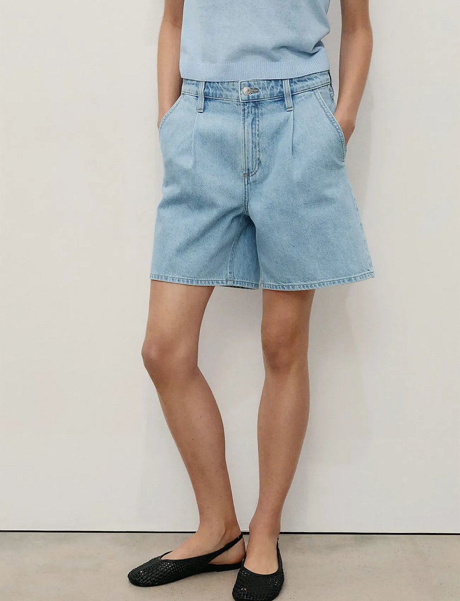Mango - Mid-rise denim bermuda shorts with pleats - jorts - open blue - 0
