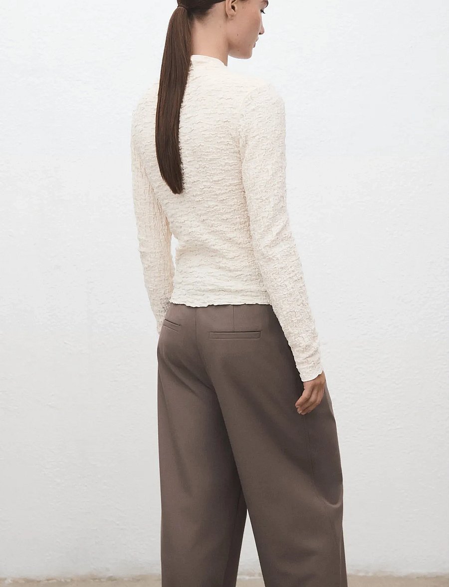 Mango - Textured crepe top - långärmade toppar - light beige - 2