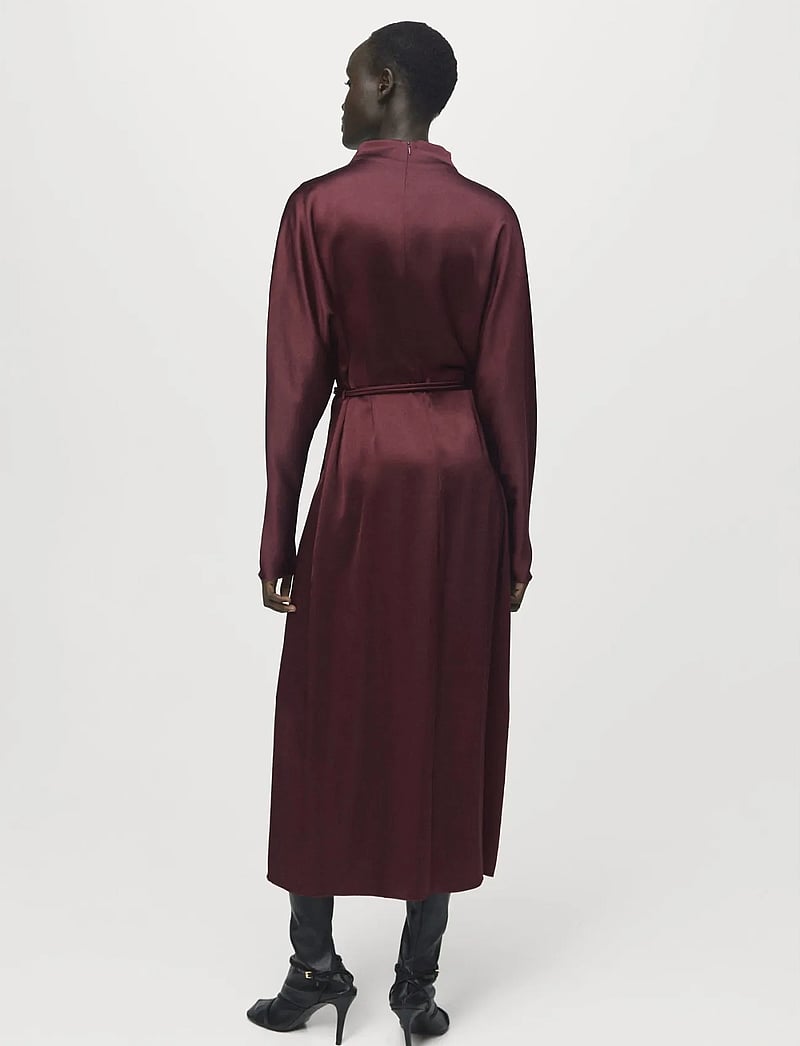 Mango - Belt satin dress - festkjoler - dark red - 2